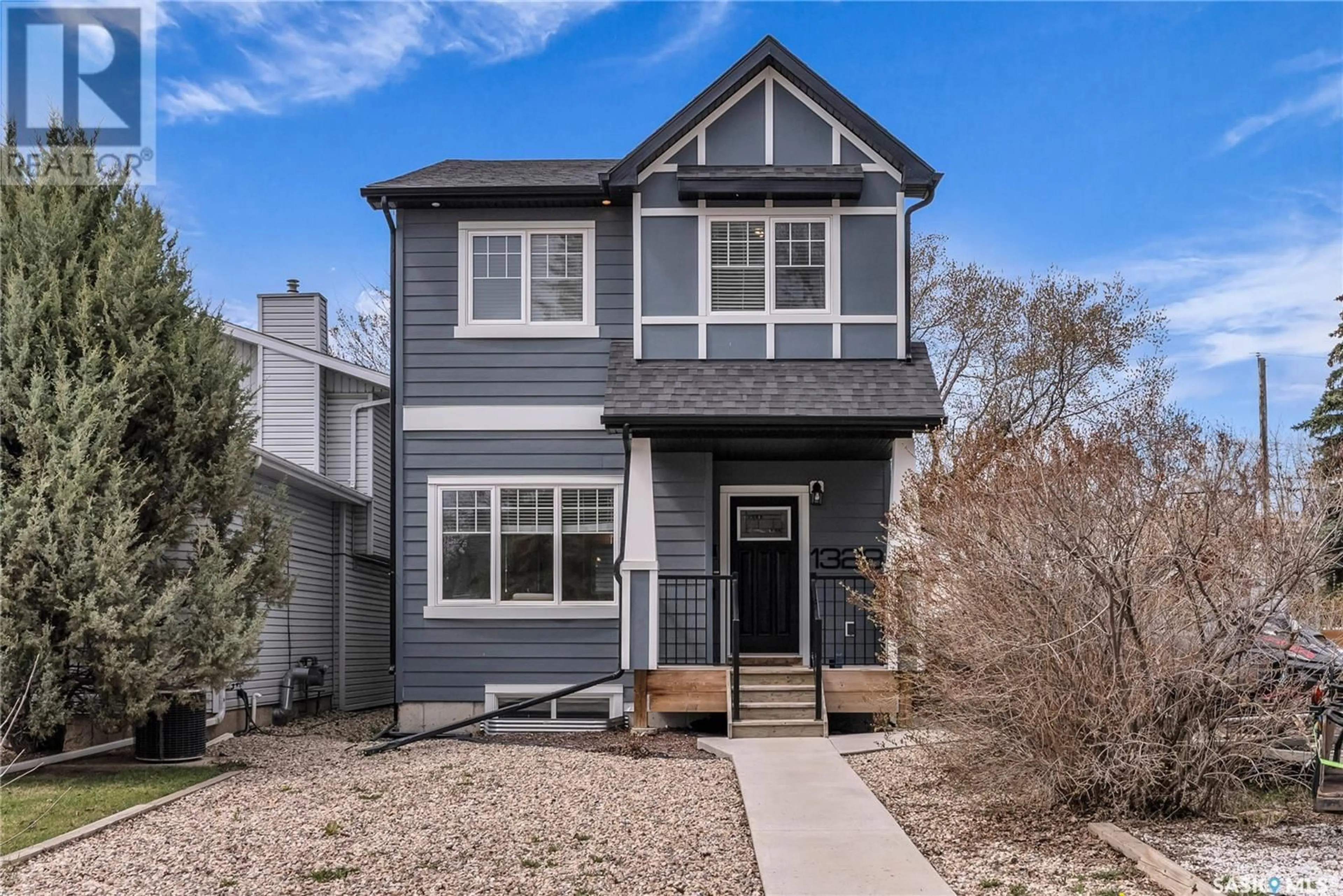 Home with vinyl exterior material, street for 1329 2ND AVENUE, Saskatoon Saskatchewan S7K2E6