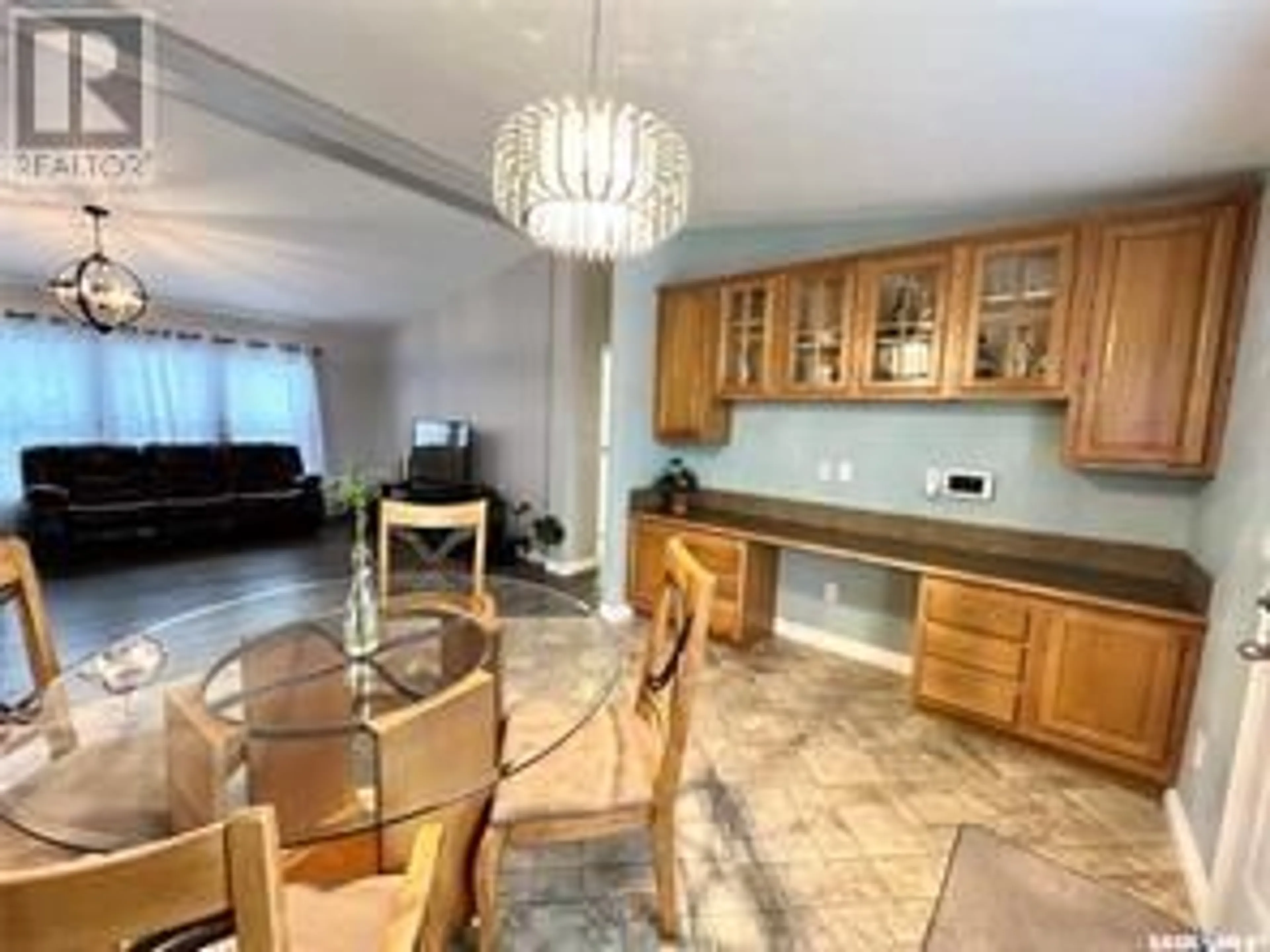 Dining room, ceramic/tile floor for 90 PRAIRIE SUN COURT, Swift Current Saskatchewan S9H3X6