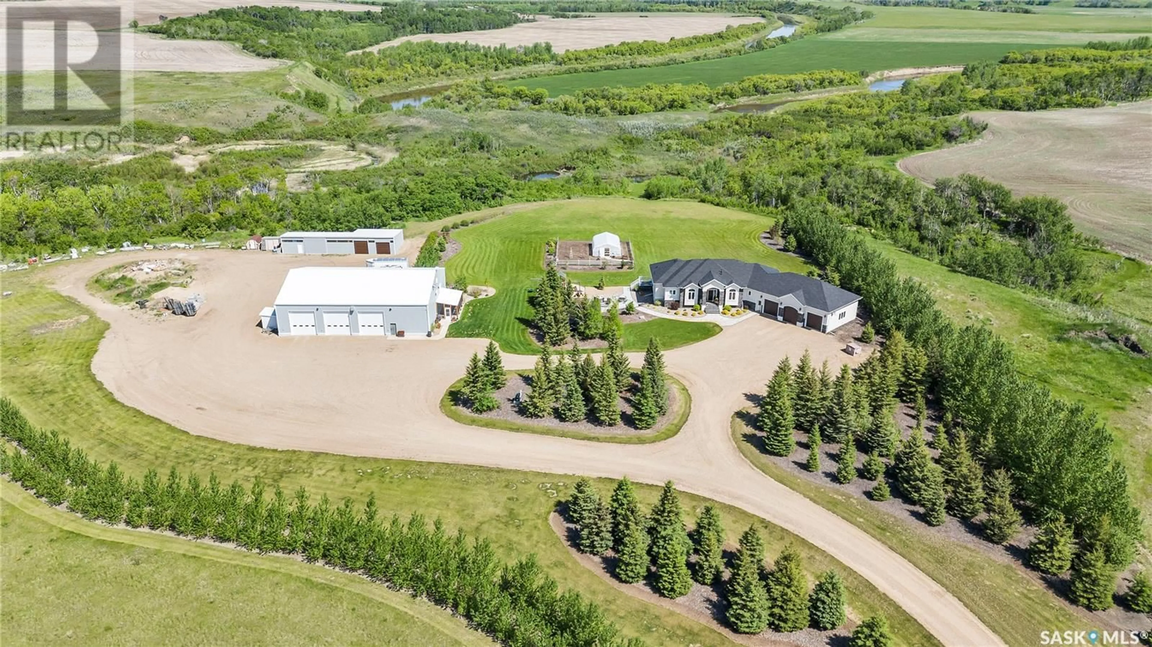 A pic from outside/outdoor area/front of a property/back of a property/a pic from drone, unknown for SCHOLL ACREAGE, Battle River Rm No. 438 Saskatchewan S0M0E0