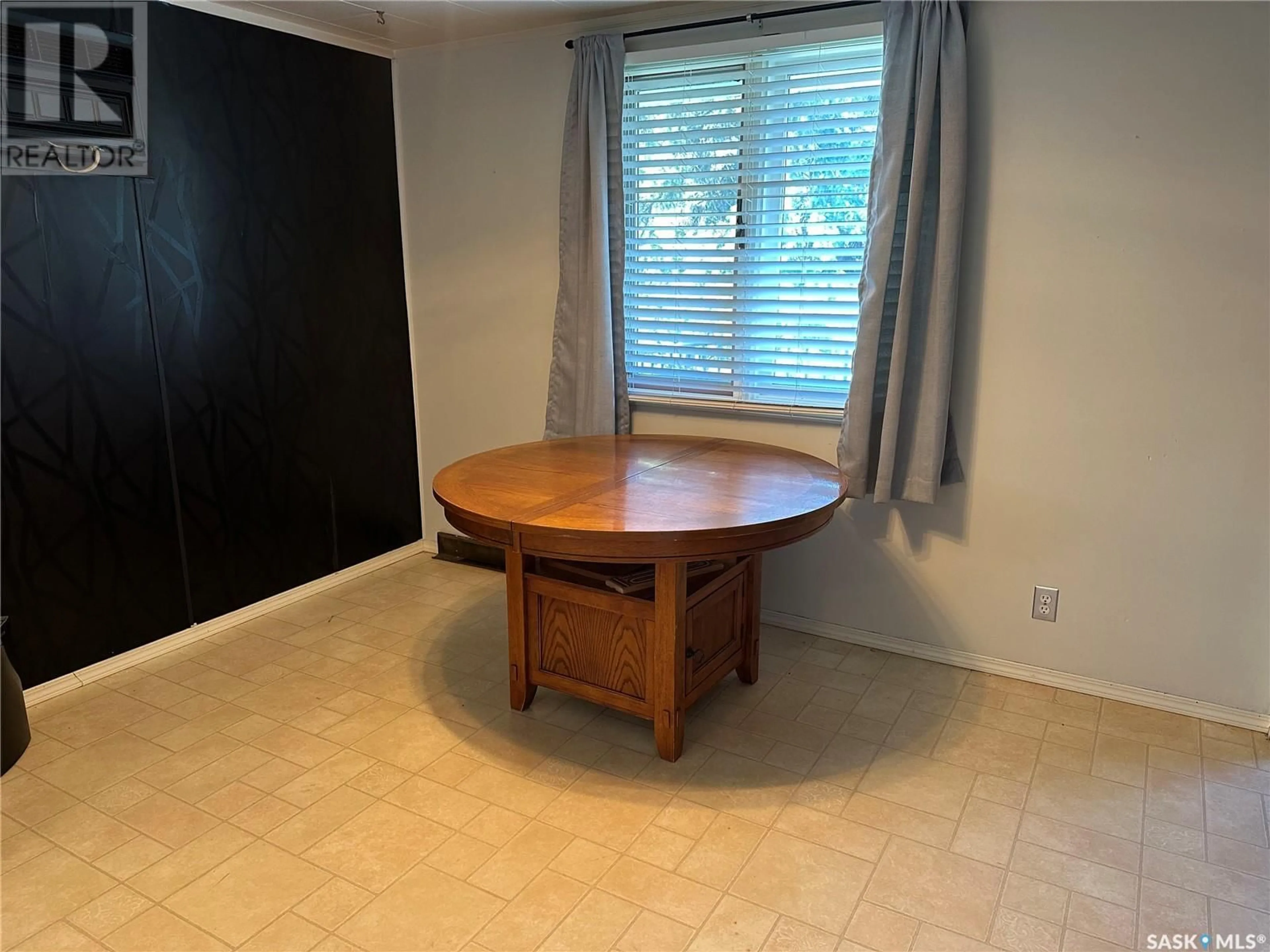 A pic of a room for 4567 PRICE AVENUE, Gull Lake Saskatchewan S0N1A0