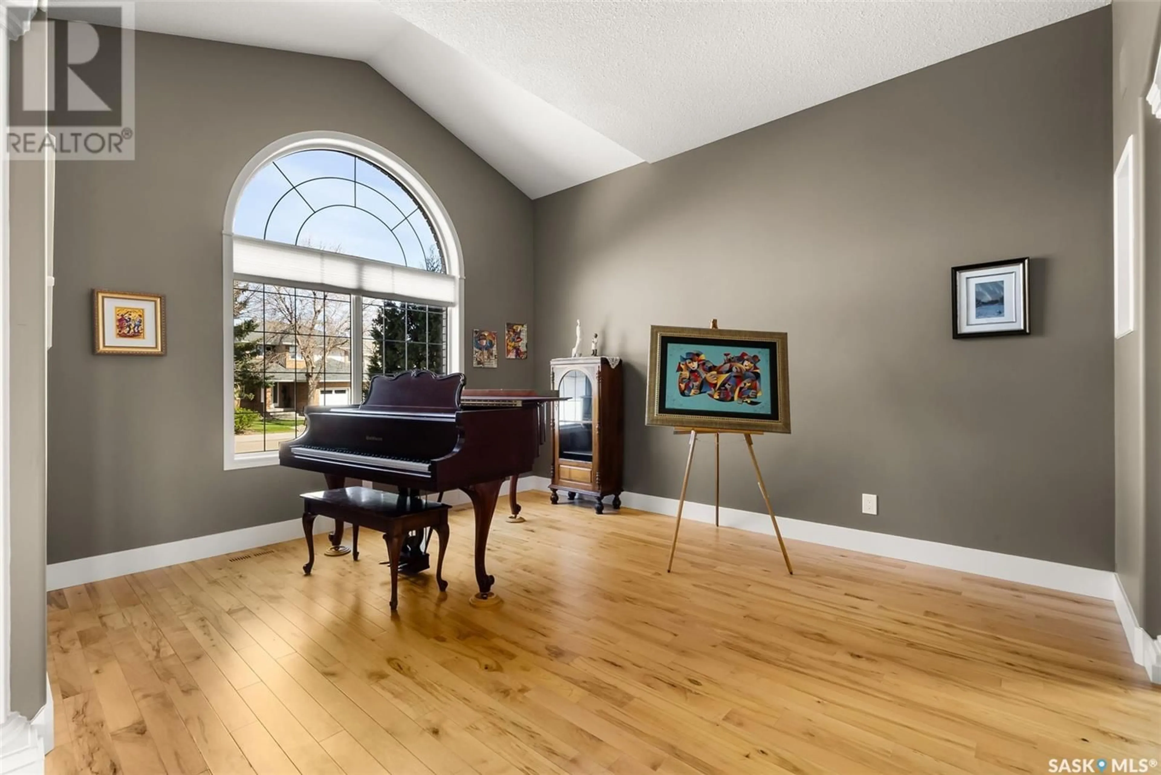 Unknown for 3208 WINCHESTER ROAD, Regina Saskatchewan S4V2T4