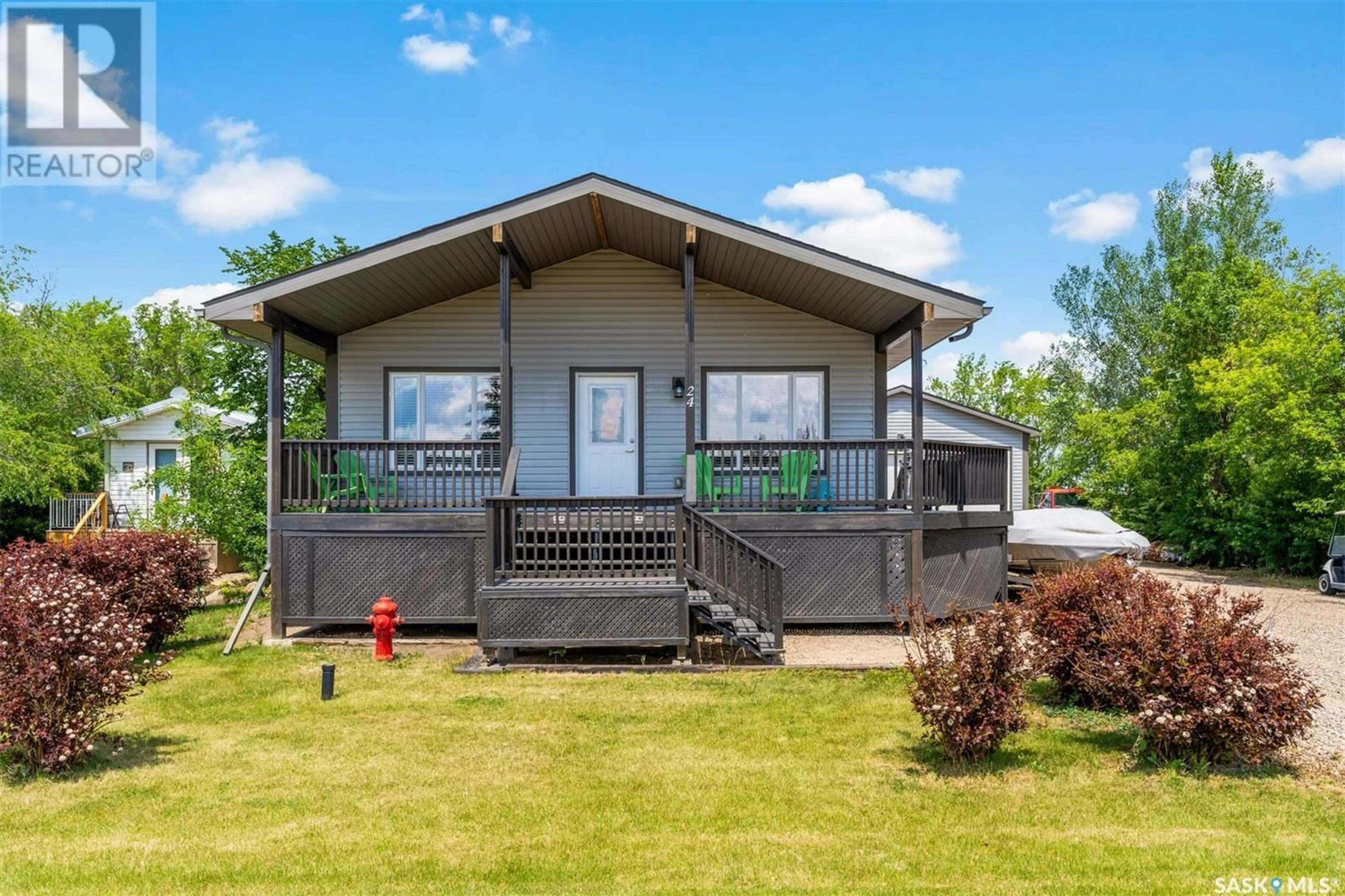 Home with vinyl exterior material, unknown for 24 KINGBIRD DRIVE, Glen Harbour Saskatchewan S0G4C0