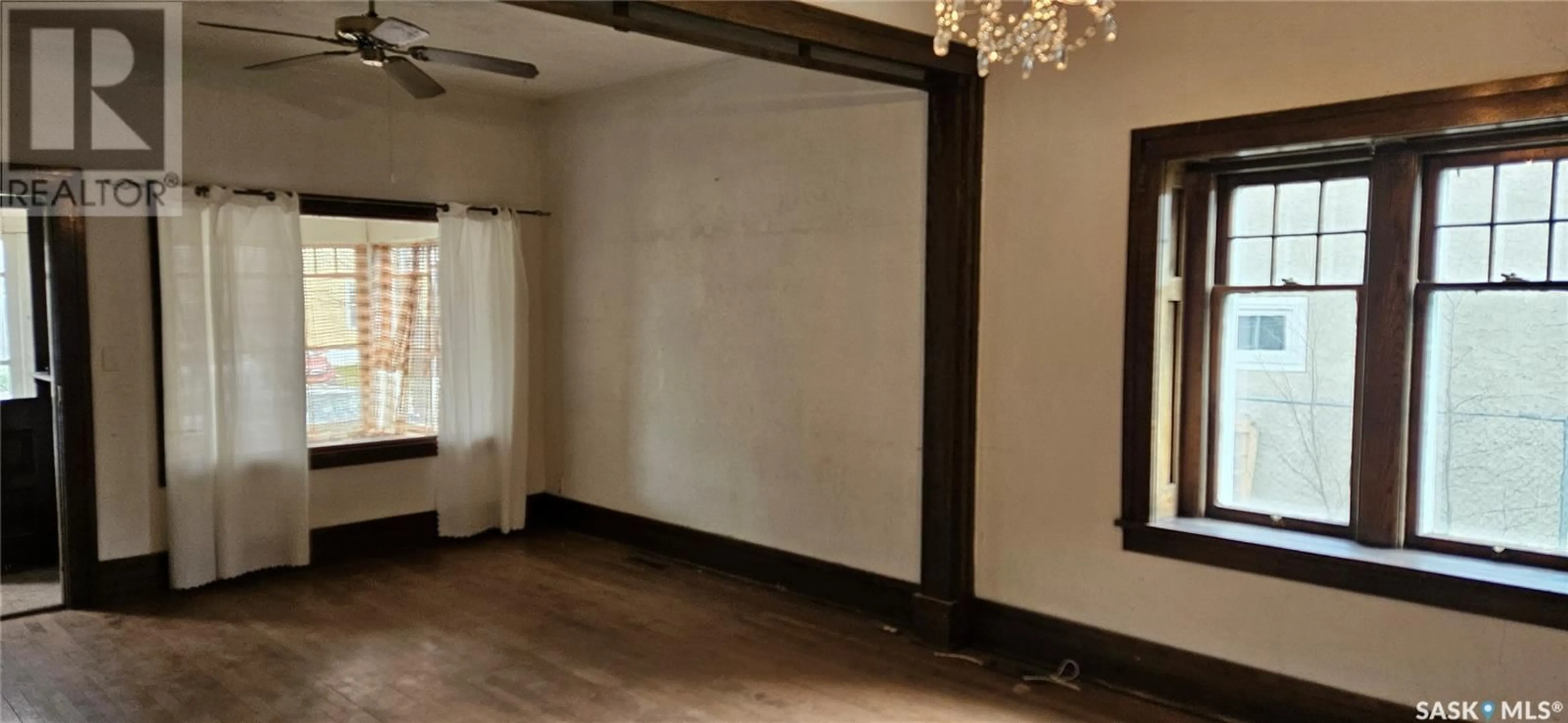 A pic of a room for 414 2ND AVENUE, Swift Current Saskatchewan S9H0P3
