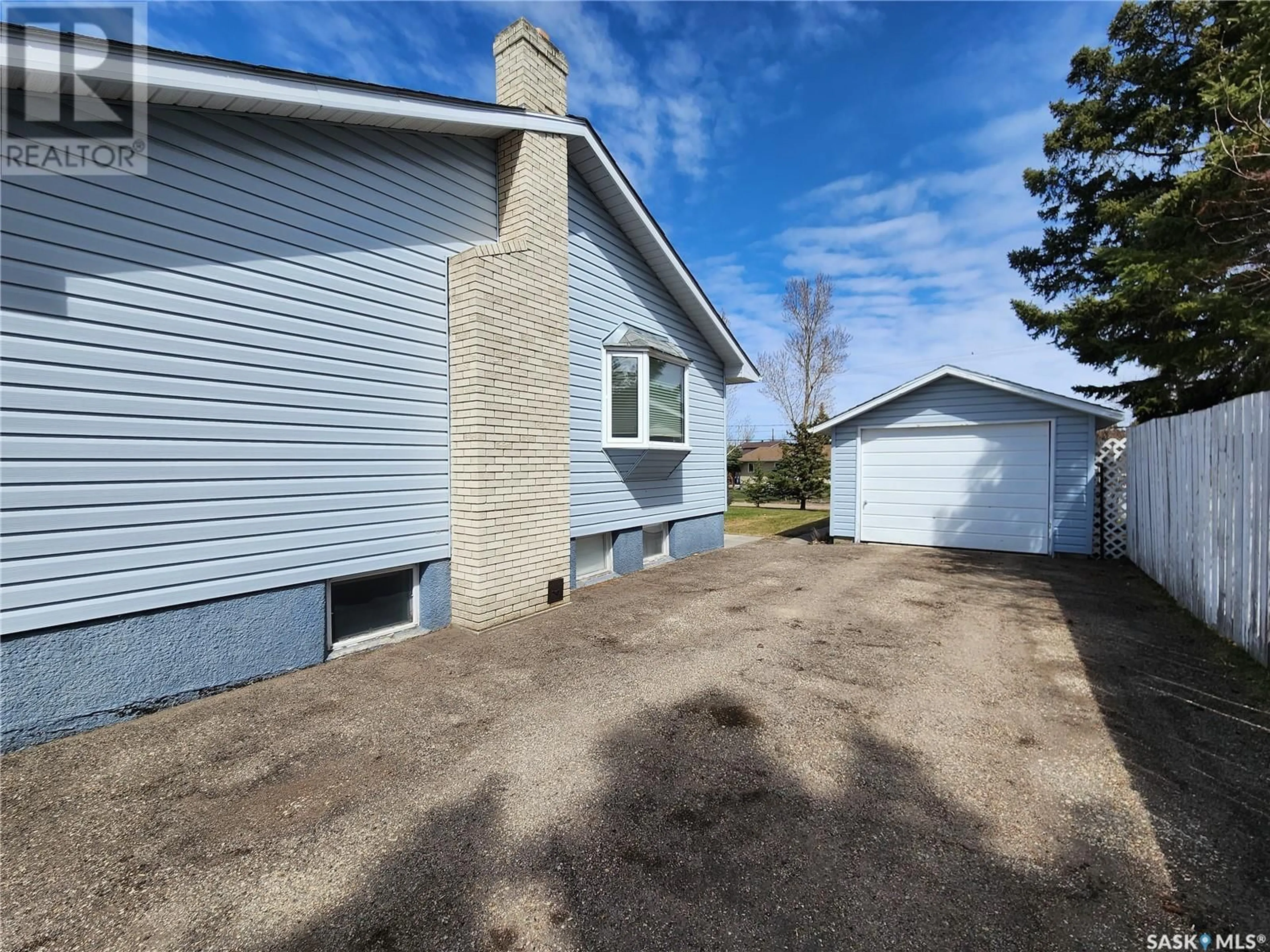 Unknown for 444 10TH AVENUE, Melville Saskatchewan S0A2P0