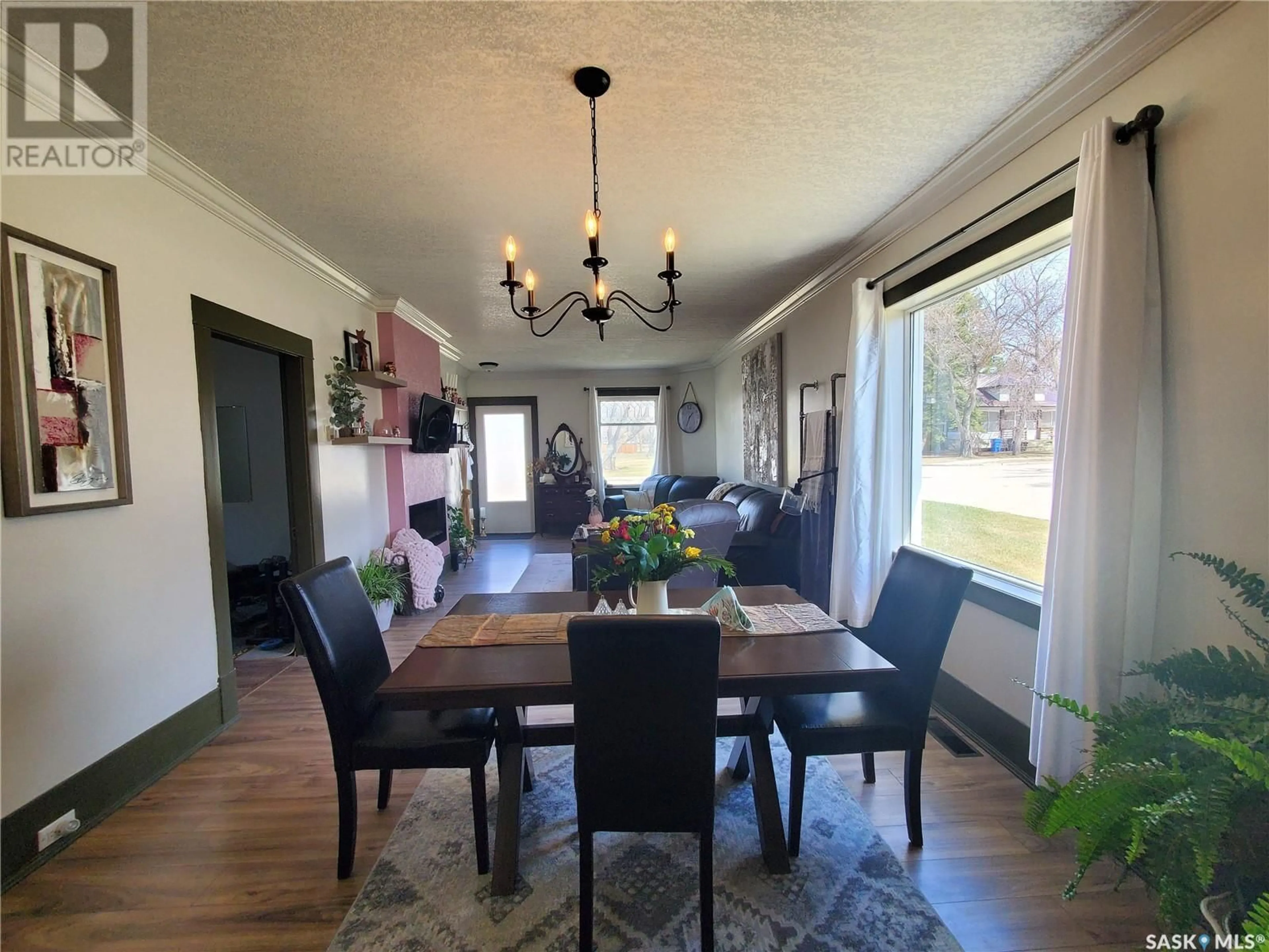 Dining room, wood/laminate floor for 302 THIRD STREET, Kamsack Saskatchewan S0A1S0
