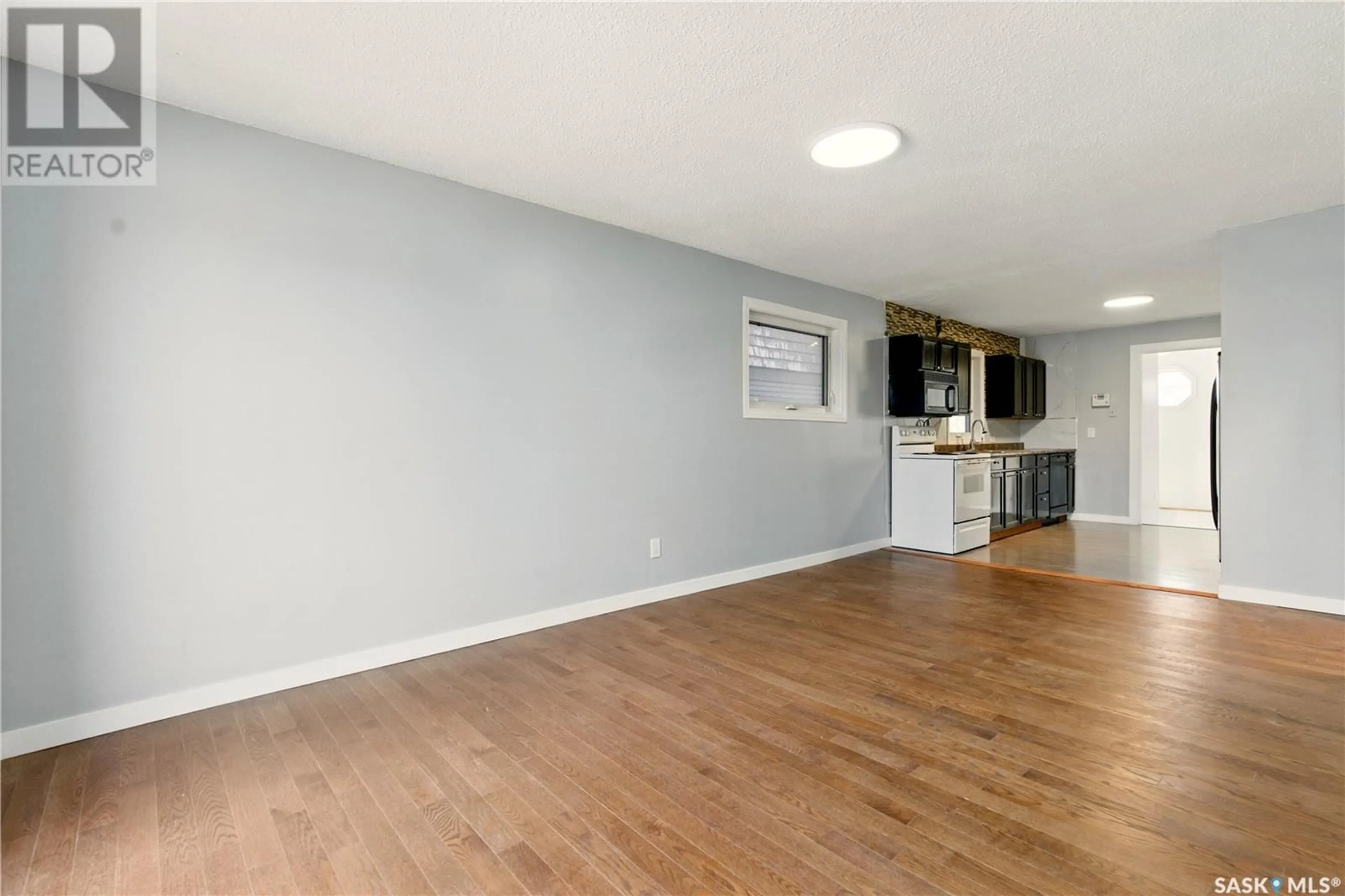A pic of a room for 1012 WALLACE STREET, Regina Saskatchewan S4N3Y8
