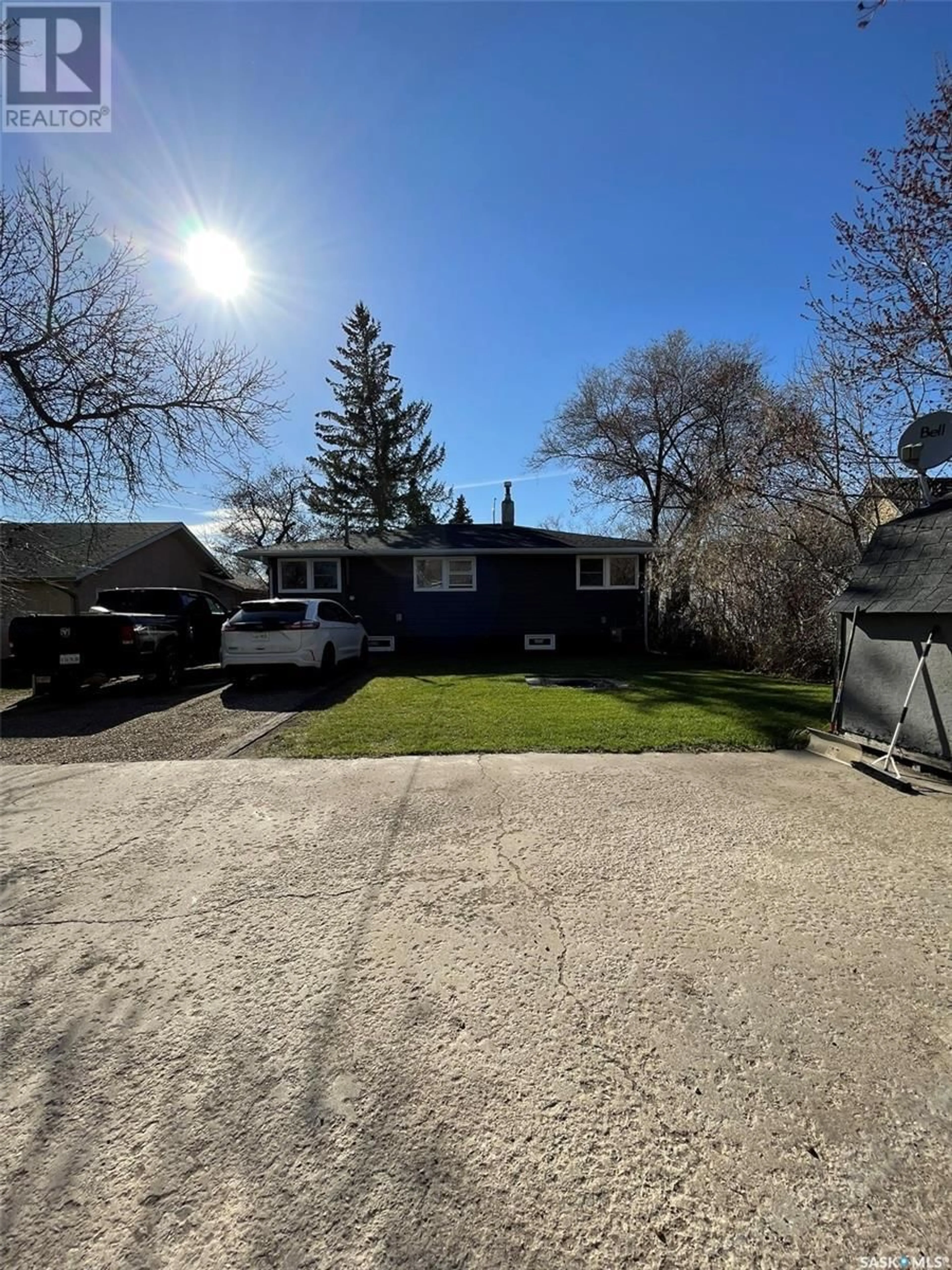 A pic from outside/outdoor area/front of a property/back of a property/a pic from drone, street for 209 BROADWAY STREET, Carnduff Saskatchewan S0C0S0