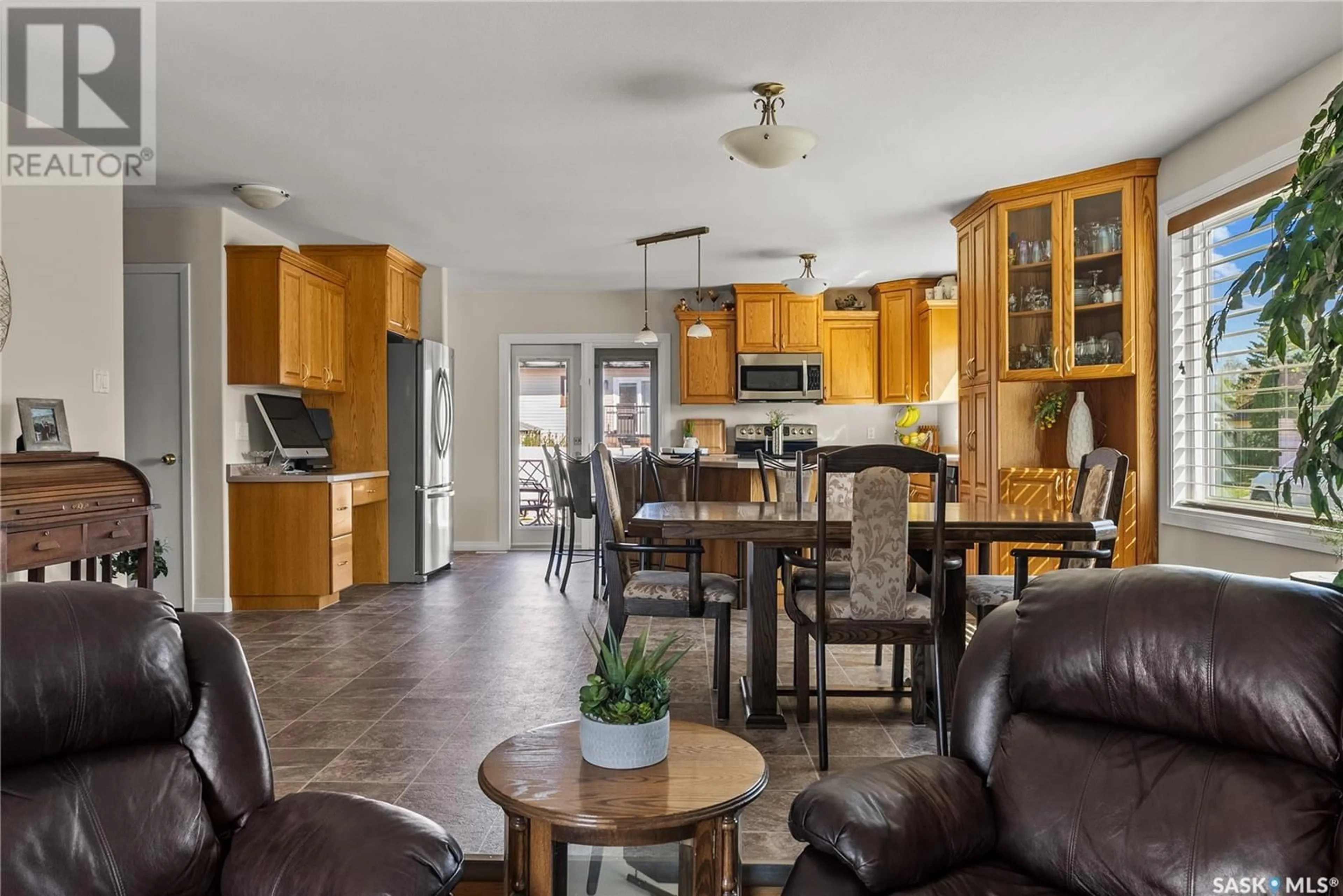 Open concept kitchen, unknown for 251 SEBESTYEN TERRACE, Saskatoon Saskatchewan S7K6R8