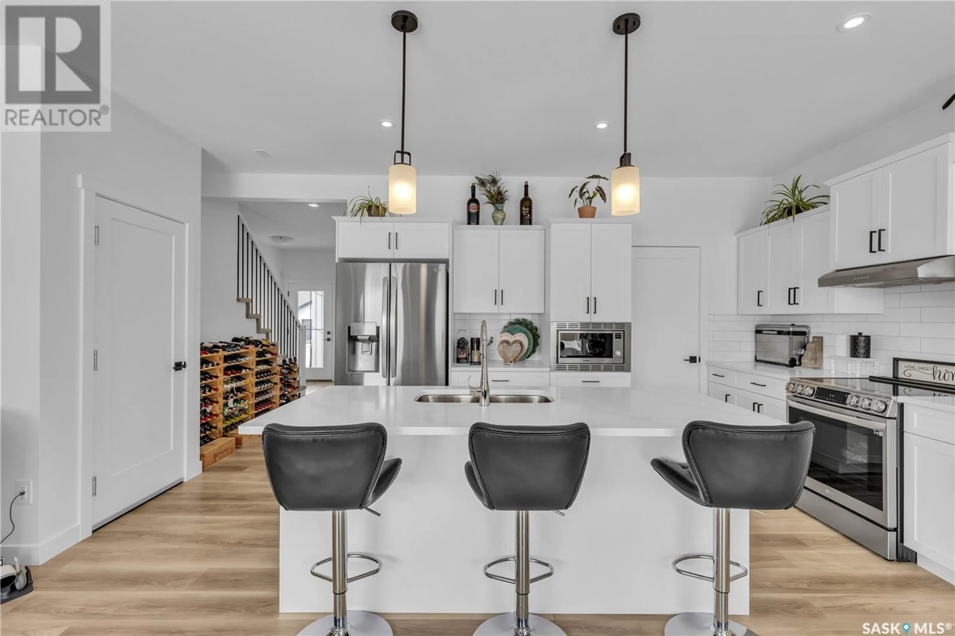 Open concept kitchen, unknown for 507 KENSINGTON PLACE, Saskatoon Saskatchewan S7L6N7