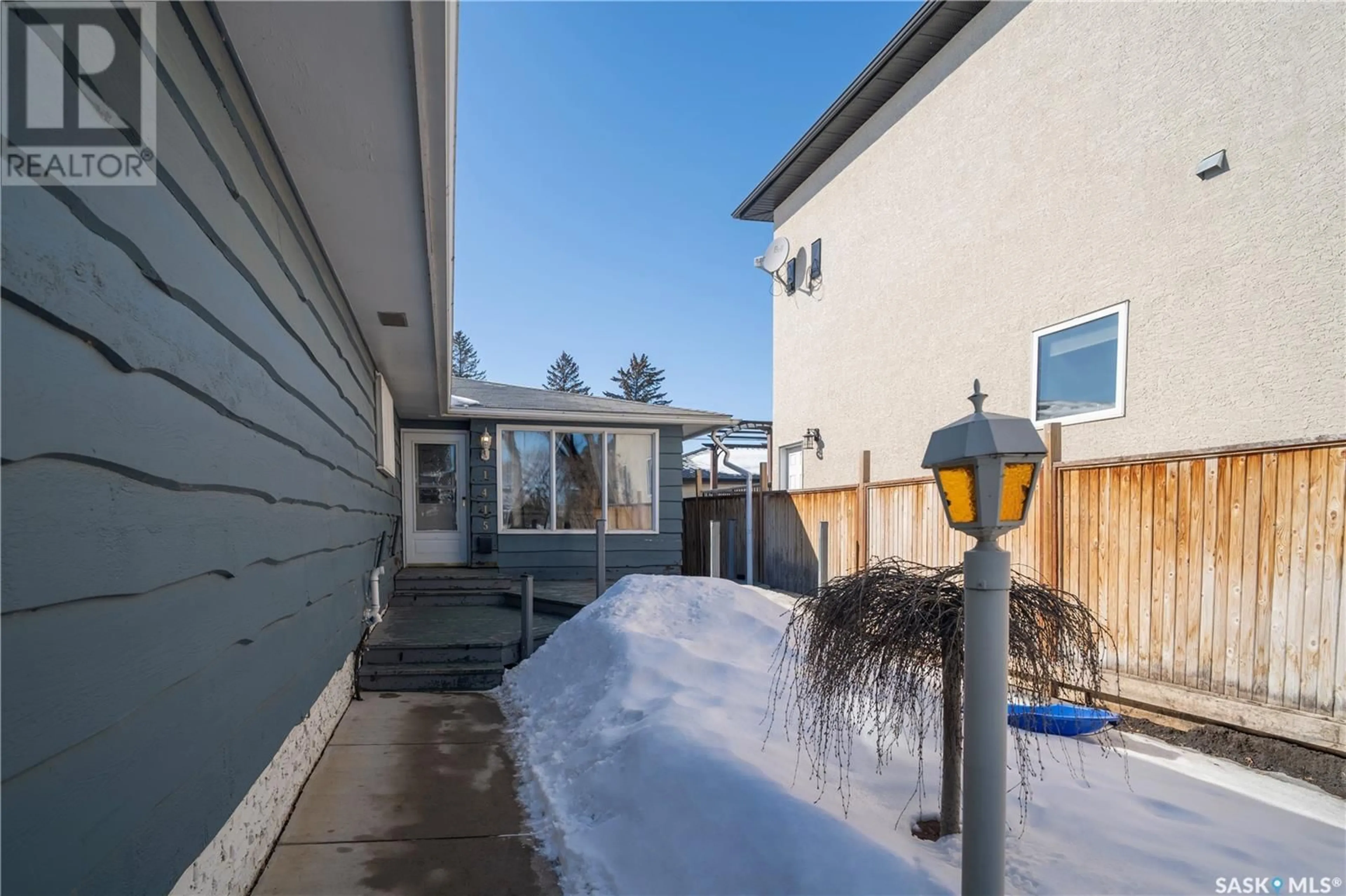 Patio, street for 1413-1415 PRINCE OF WALES AVENUE, Saskatoon Saskatchewan S7K3C9