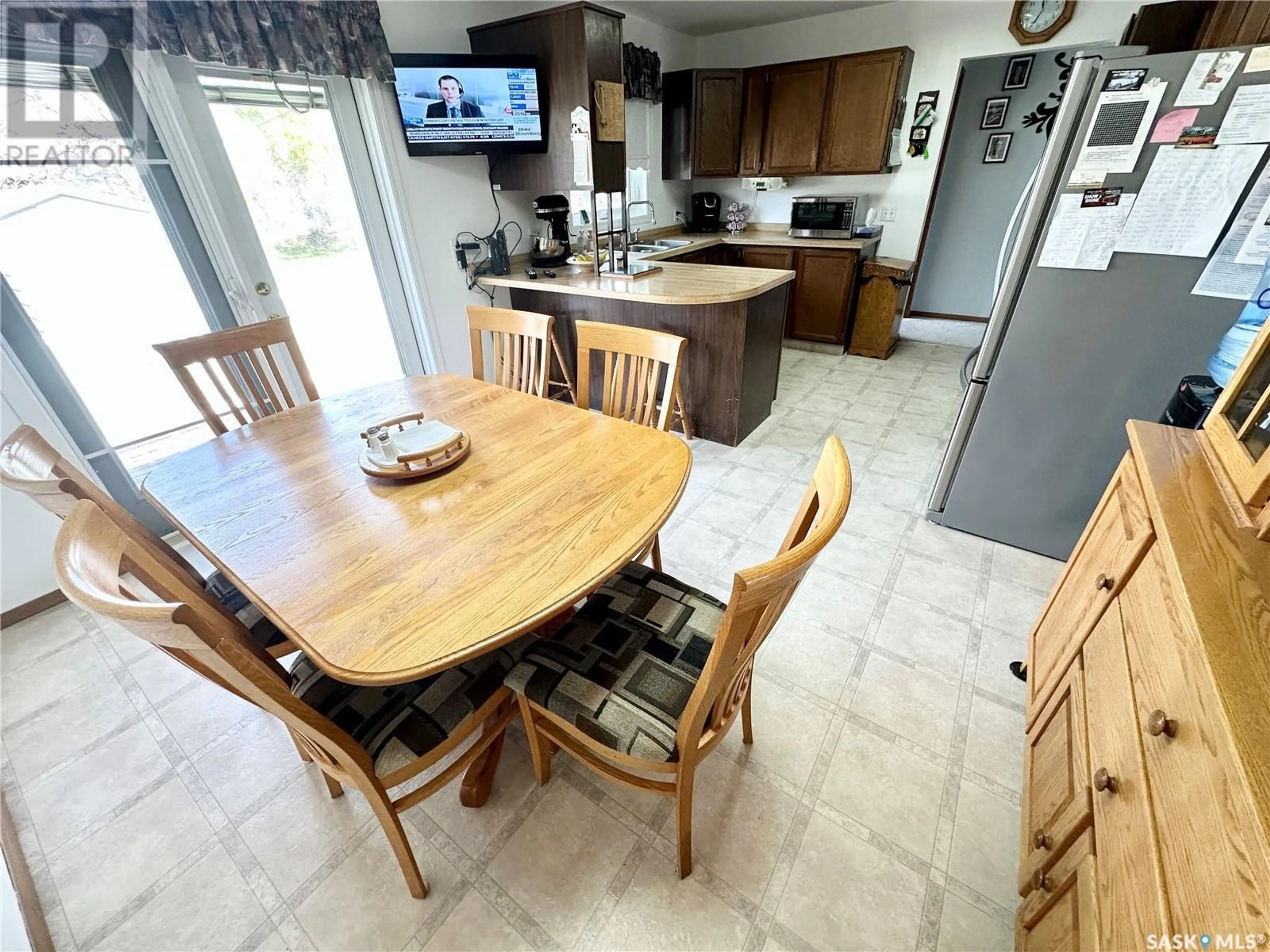 Open concept kitchen, ceramic/tile floor for 195 HEWARD STREET, Creelman Saskatchewan S0G0X0