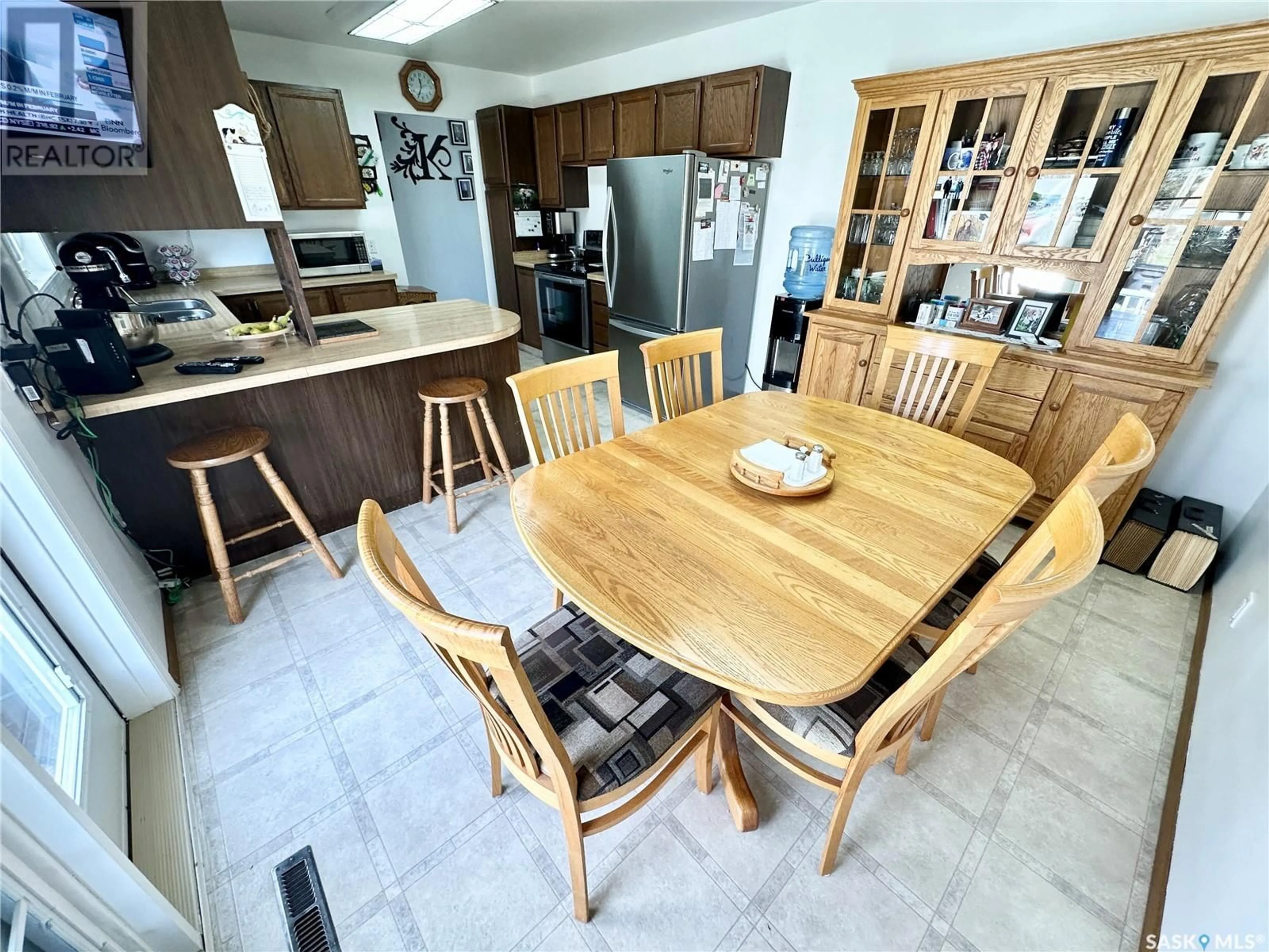 Open concept kitchen, ceramic/tile floor for 195 HEWARD STREET, Creelman Saskatchewan S0G0X0