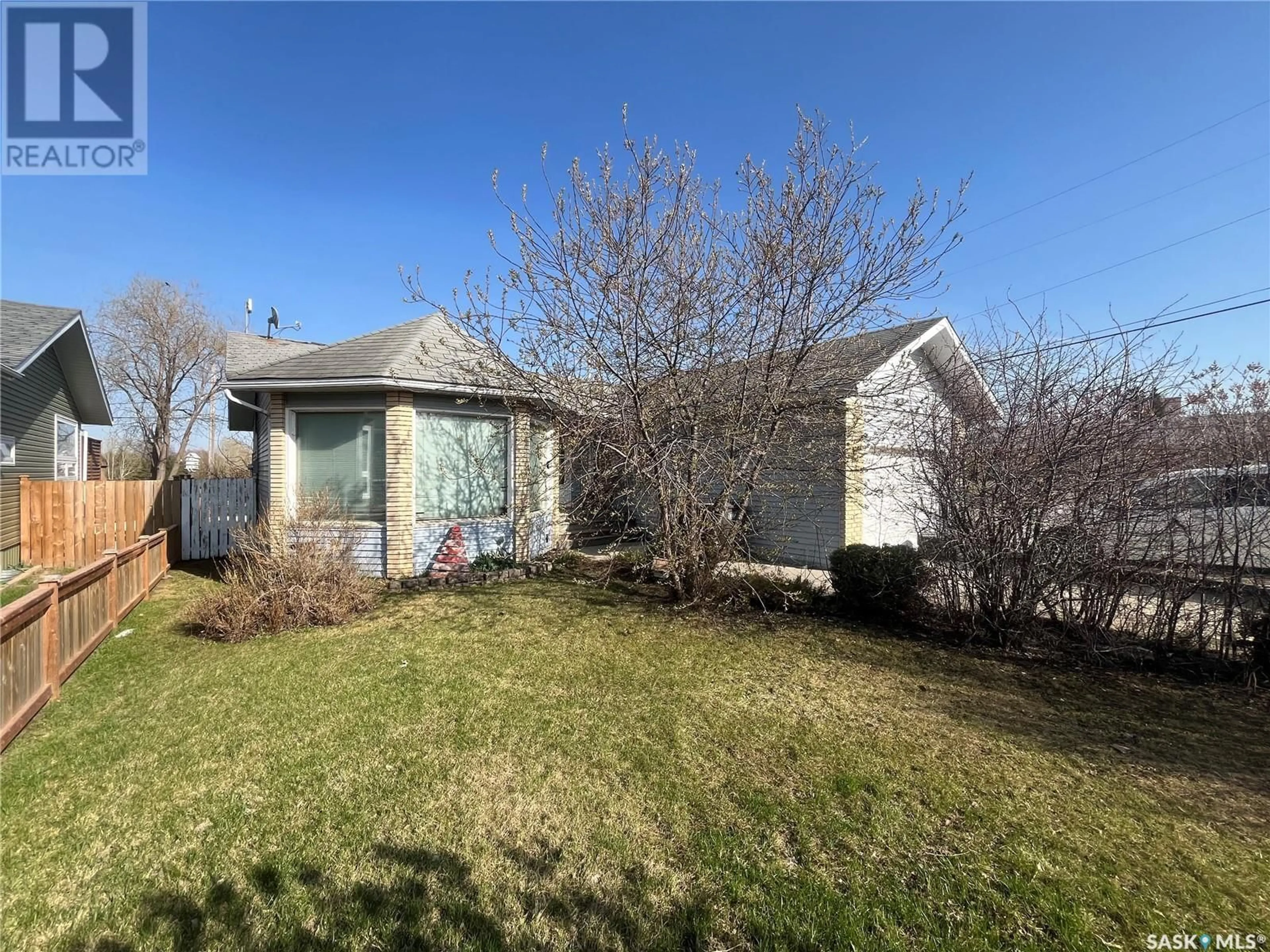 Unknown for 303 1ST AVENUE, Naicam Saskatchewan S0K2Z0