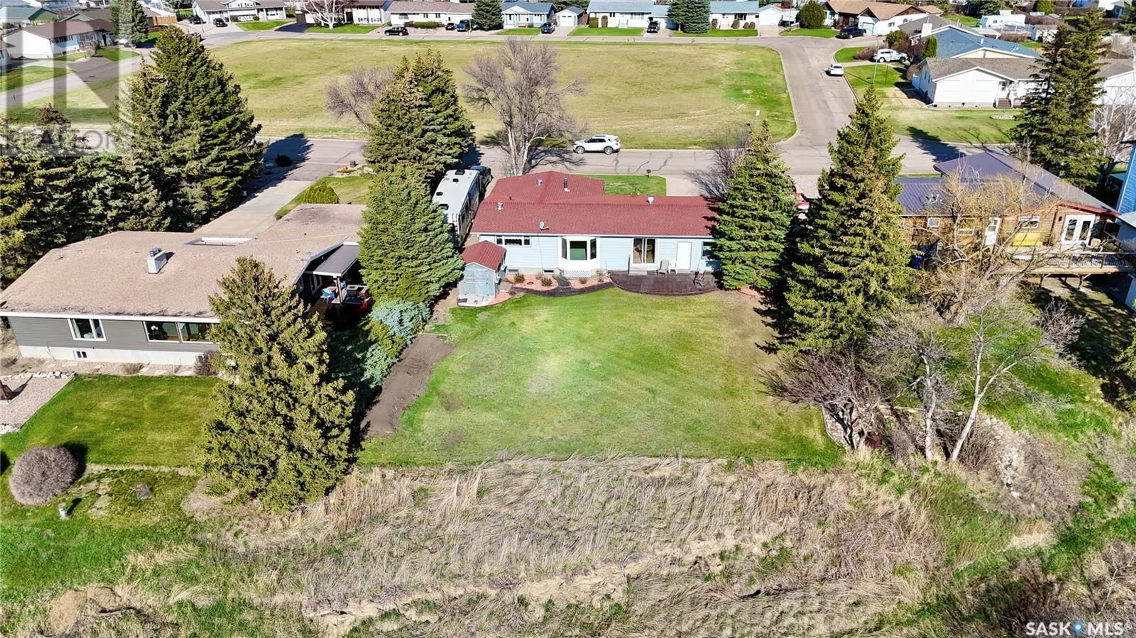 A pic from outside/outdoor area/front of a property/back of a property/a pic from drone, street for 45 TUFTS CRESCENT, Outlook Saskatchewan S0L2N0