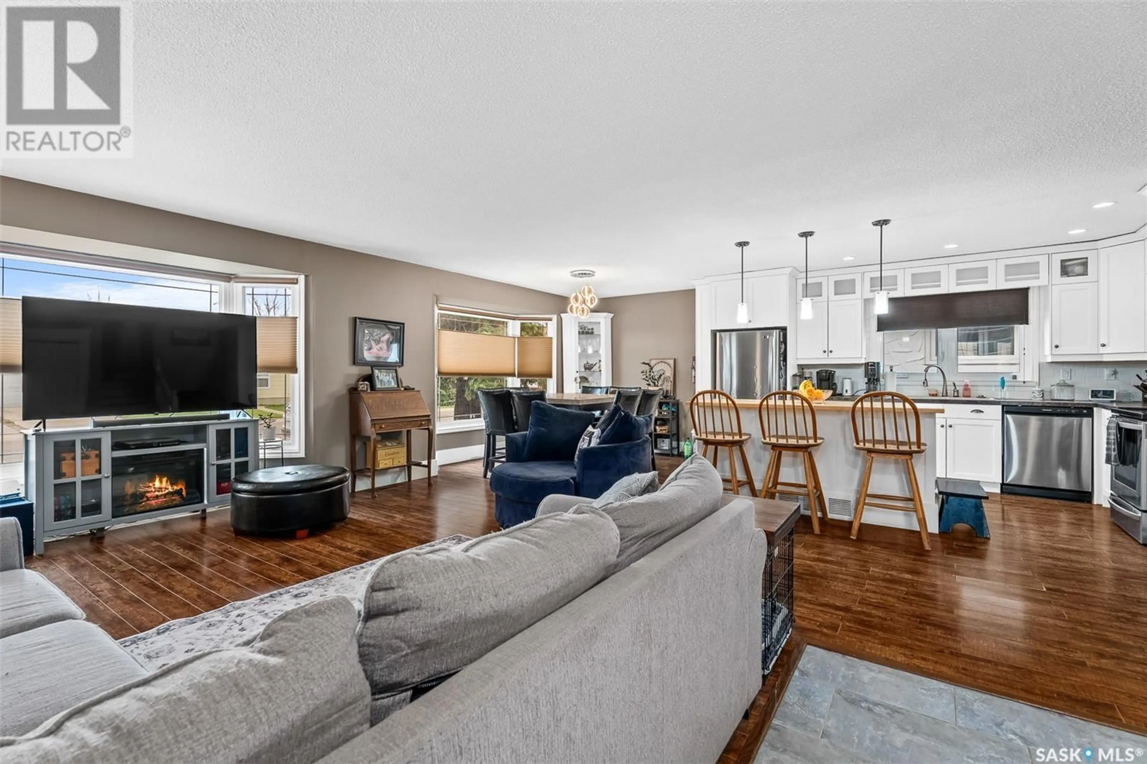 Living room with furniture, unknown for 1263 PASCOE DRIVE, Moose Jaw Saskatchewan S6H7H1