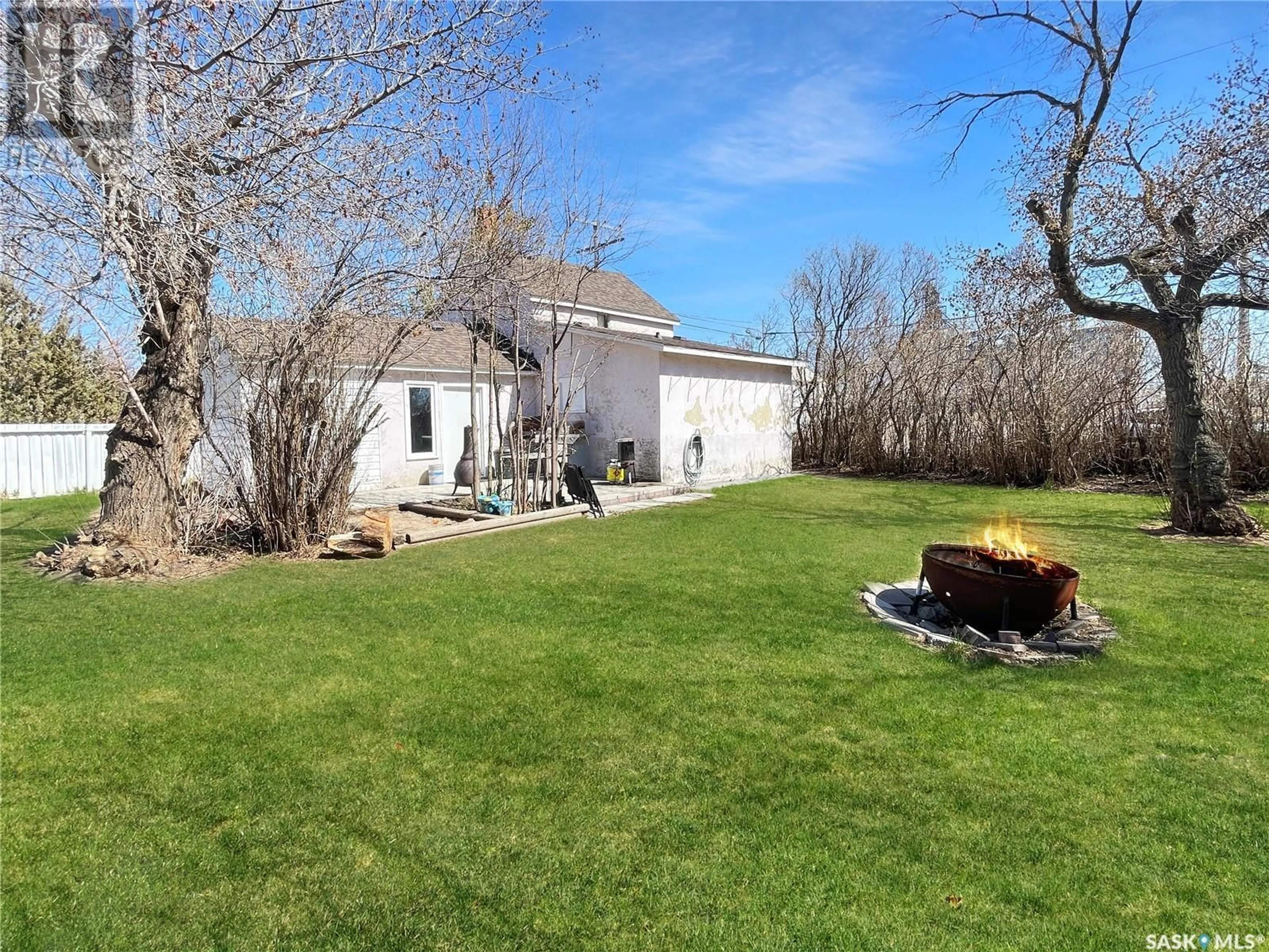 A pic from outside/outdoor area/front of a property/back of a property/a pic from drone, water/lake/river/ocean view for 503 YORK STREET, Indian Head Saskatchewan S0G2K0
