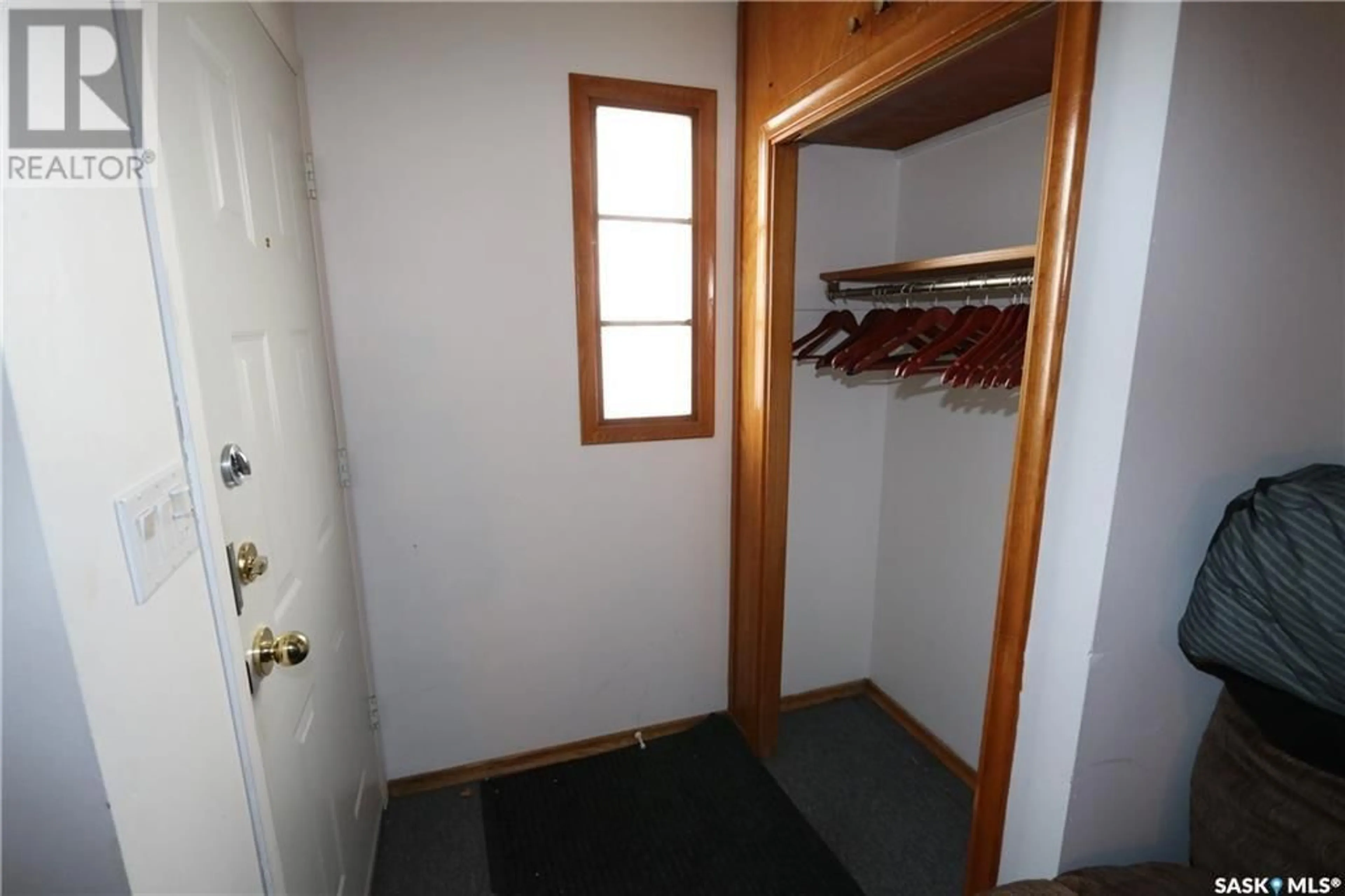 Unknown for 1214 VICTORIA AVENUE, Regina Saskatchewan S4P0N9