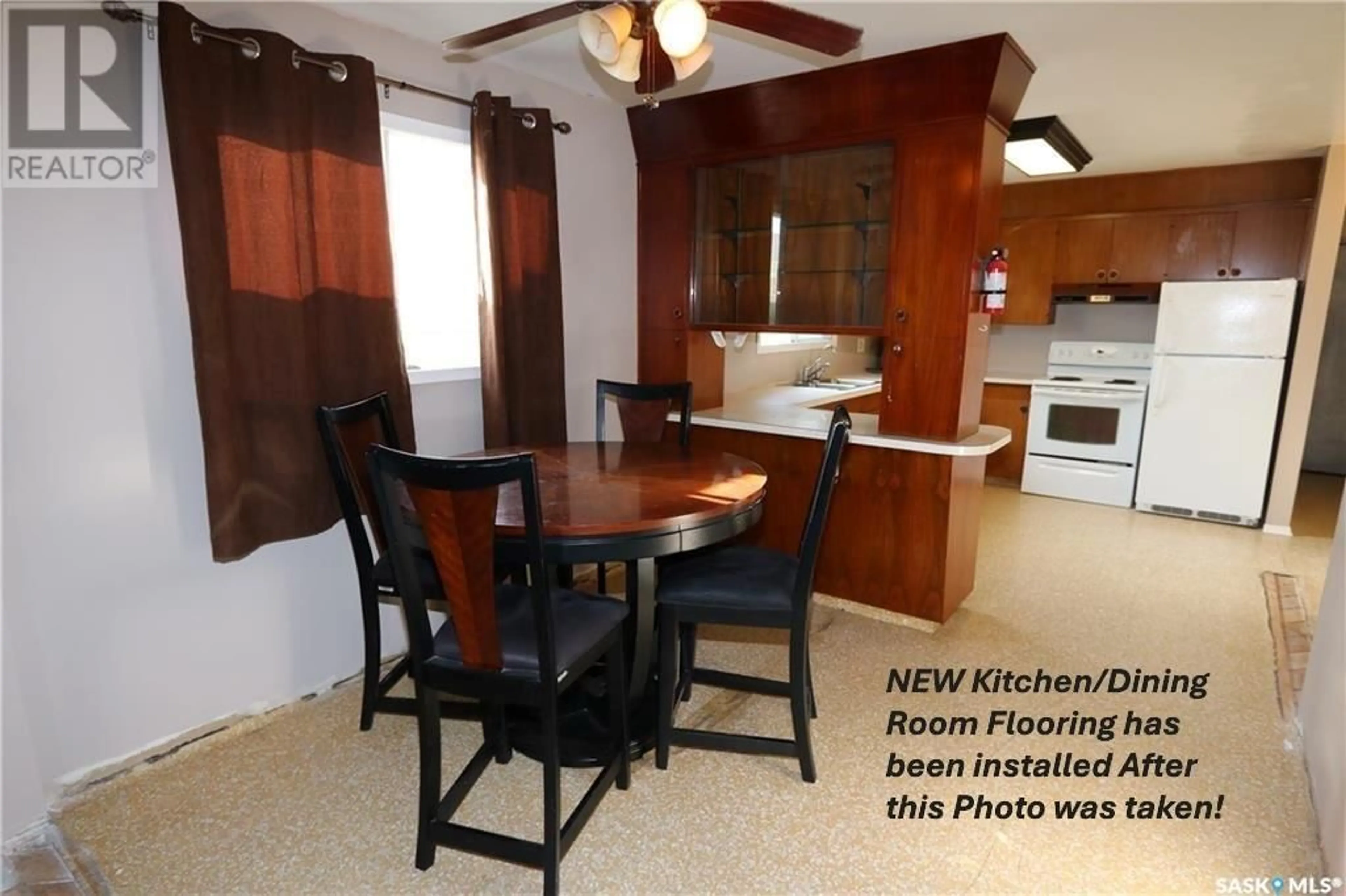Open concept kitchen, unknown for 1214 VICTORIA AVENUE, Regina Saskatchewan S4P0N9