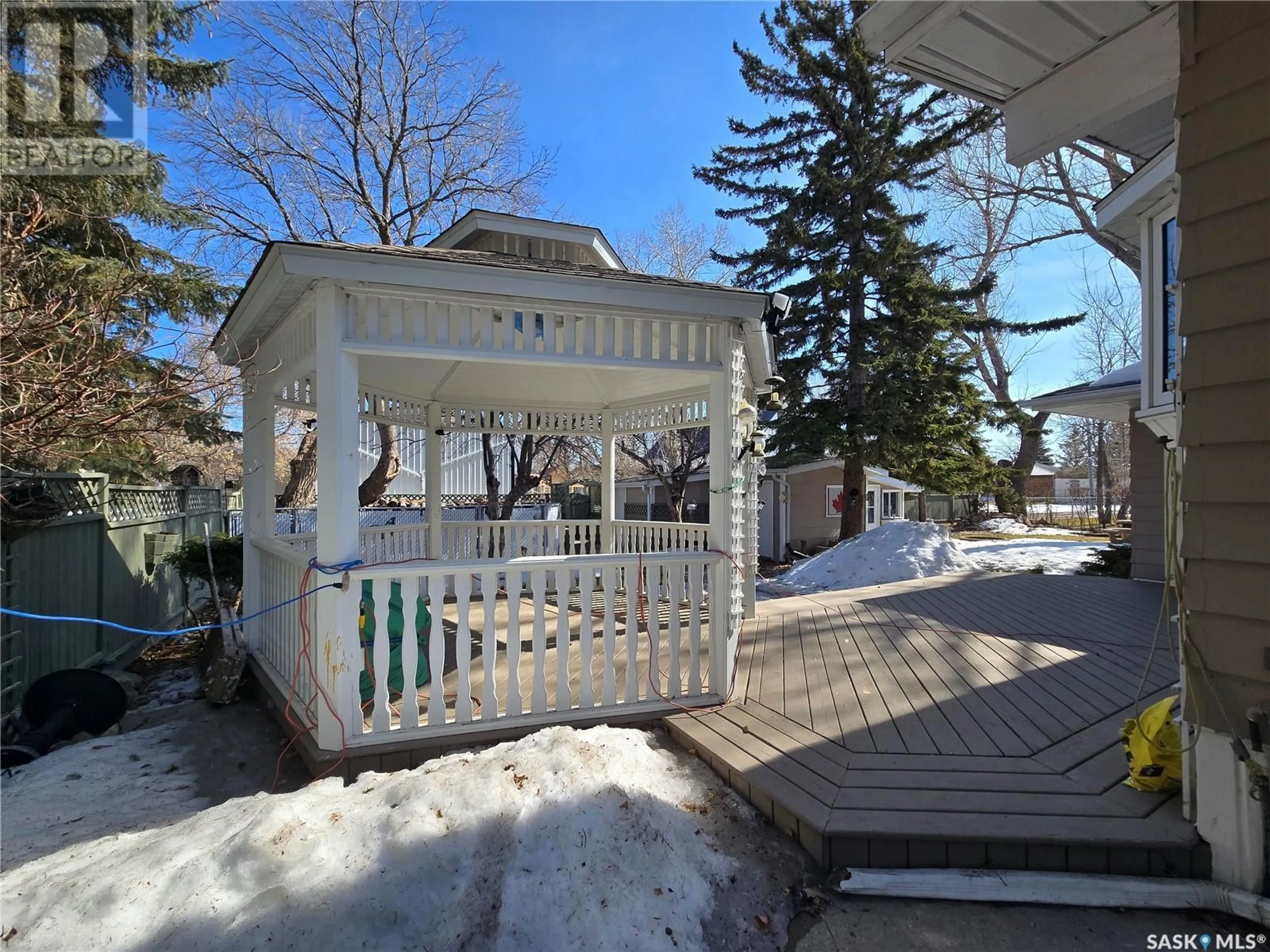 Patio, street for 209 SULLIVAN STREET, Stoughton Saskatchewan S0G4T0