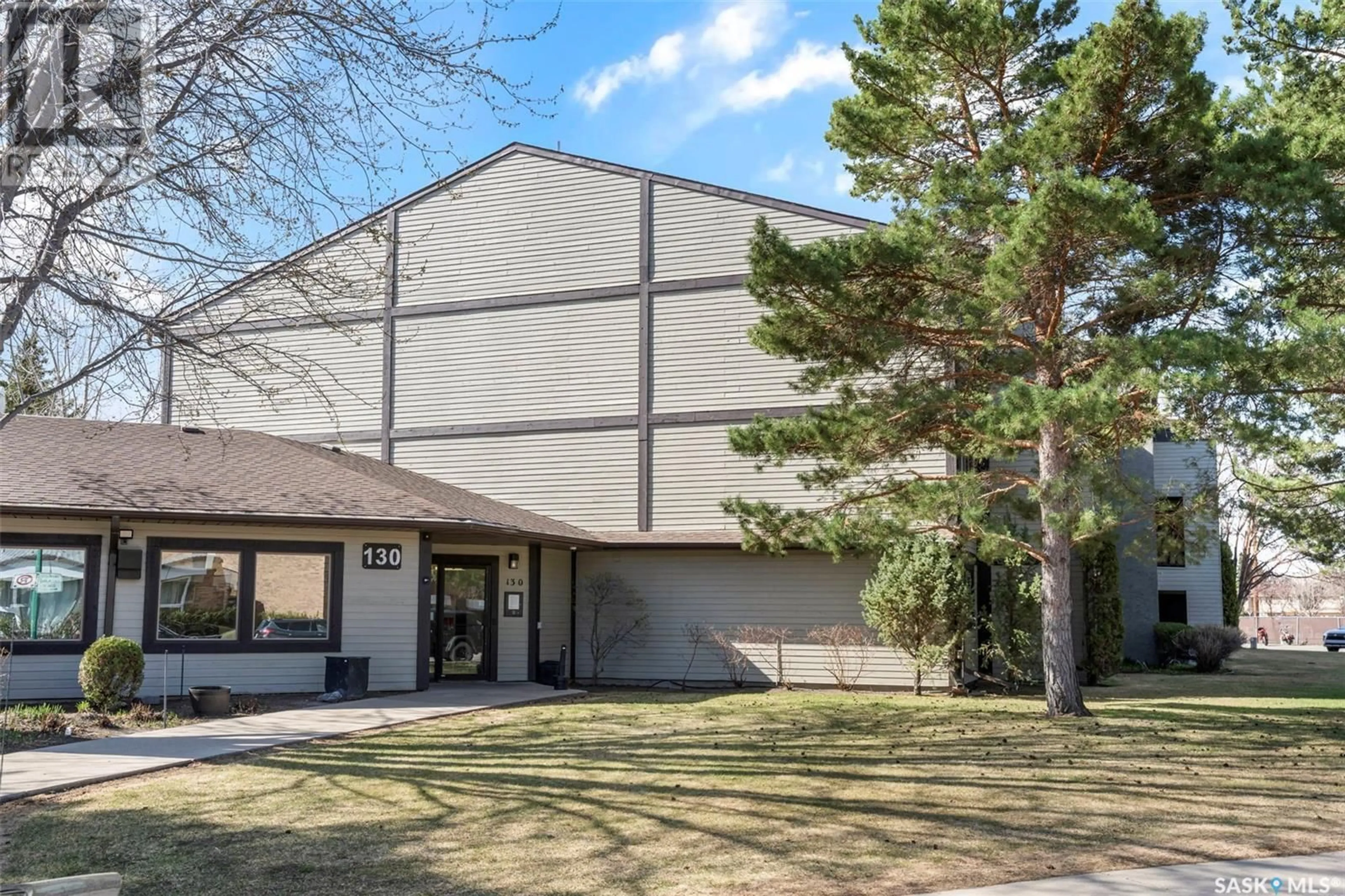 Unknown for 204 130 EDINBURGH PLACE, Saskatoon Saskatchewan S7H5J7