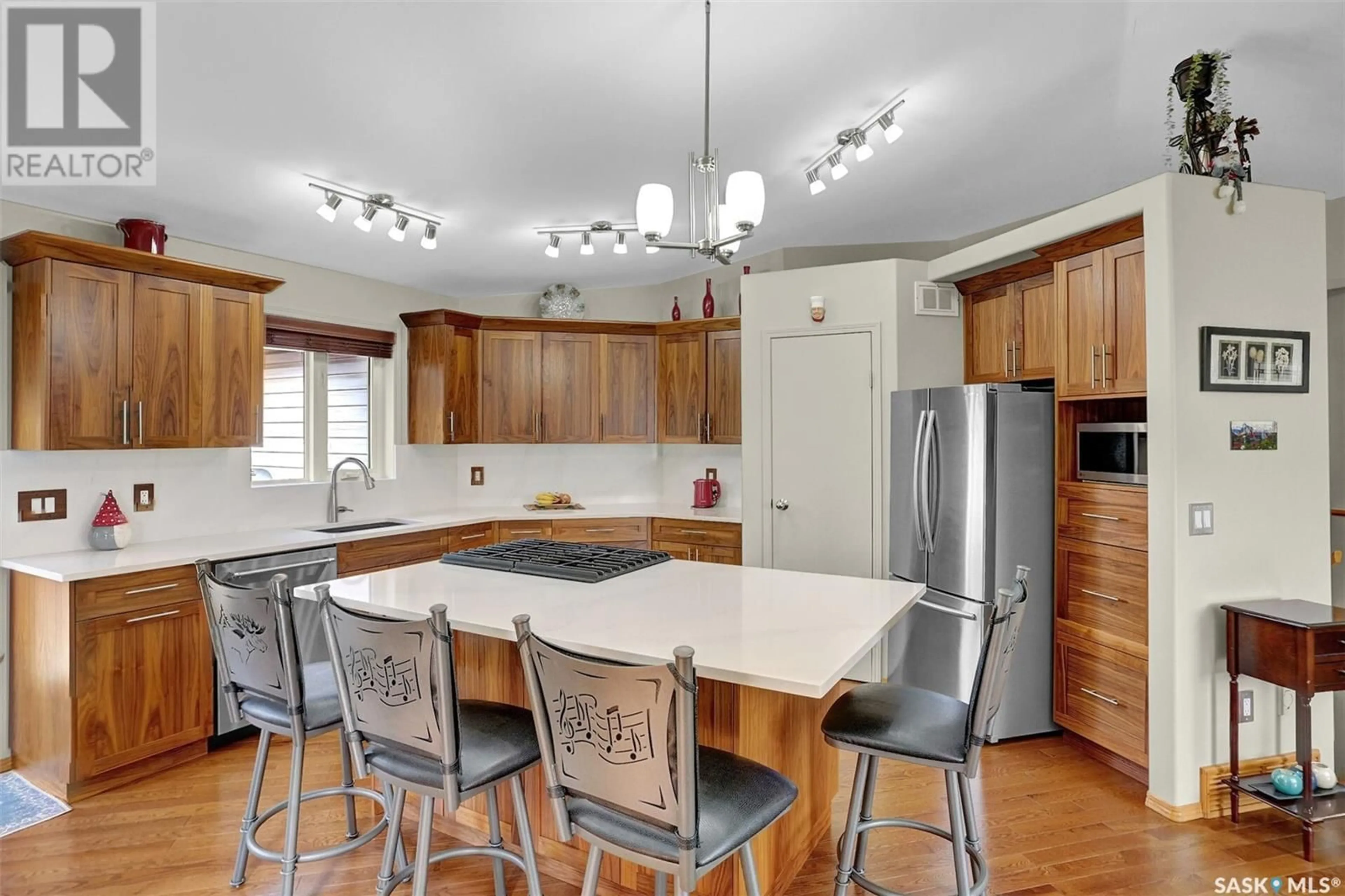 Open concept kitchen, unknown for 406 HAWKES STREET, Balgonie Saskatchewan S0G0E0
