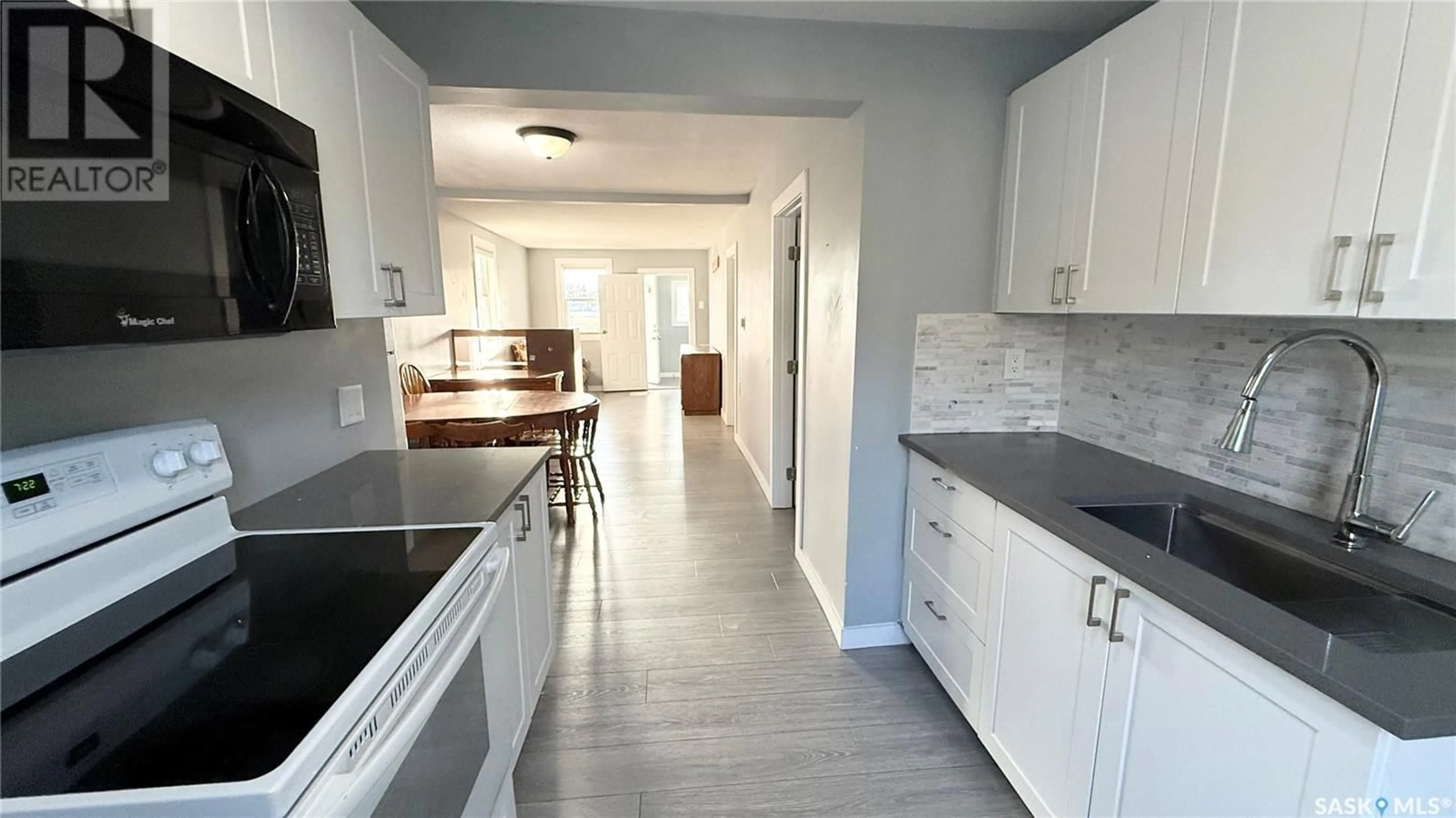 Open concept kitchen, ceramic/tile floor for 1605 RETALLACK STREET, Regina Saskatchewan S4T2J6