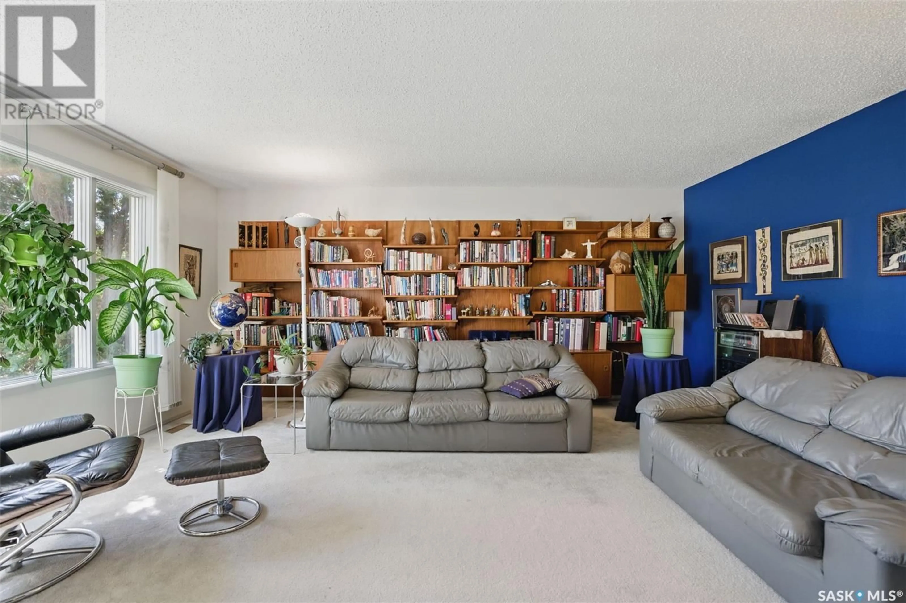 Living room with furniture, unknown for 243 NESSLIN TERRACE, Saskatoon Saskatchewan S7J4S2