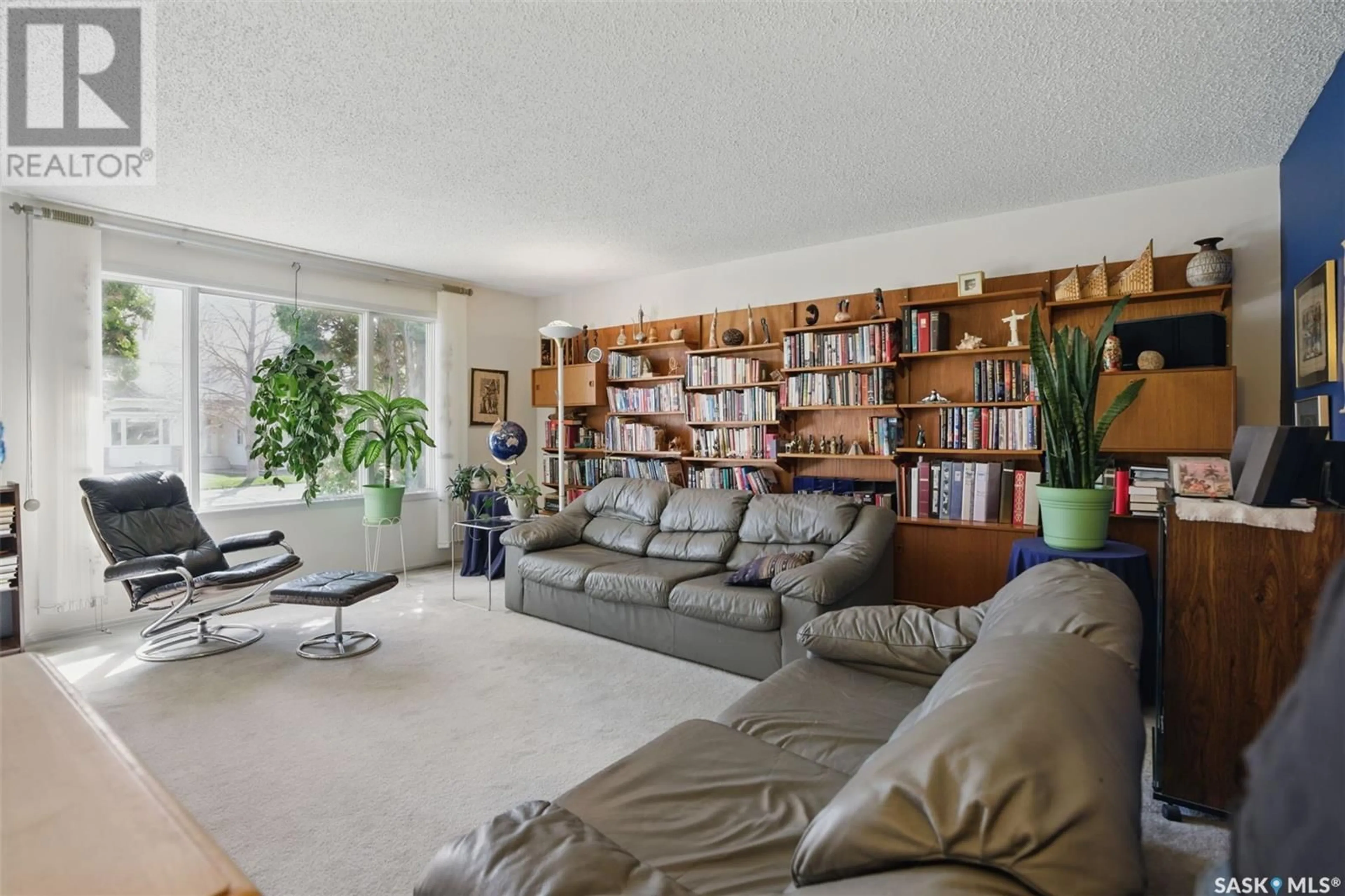 Living room with furniture, unknown for 243 NESSLIN TERRACE, Saskatoon Saskatchewan S7J4S2