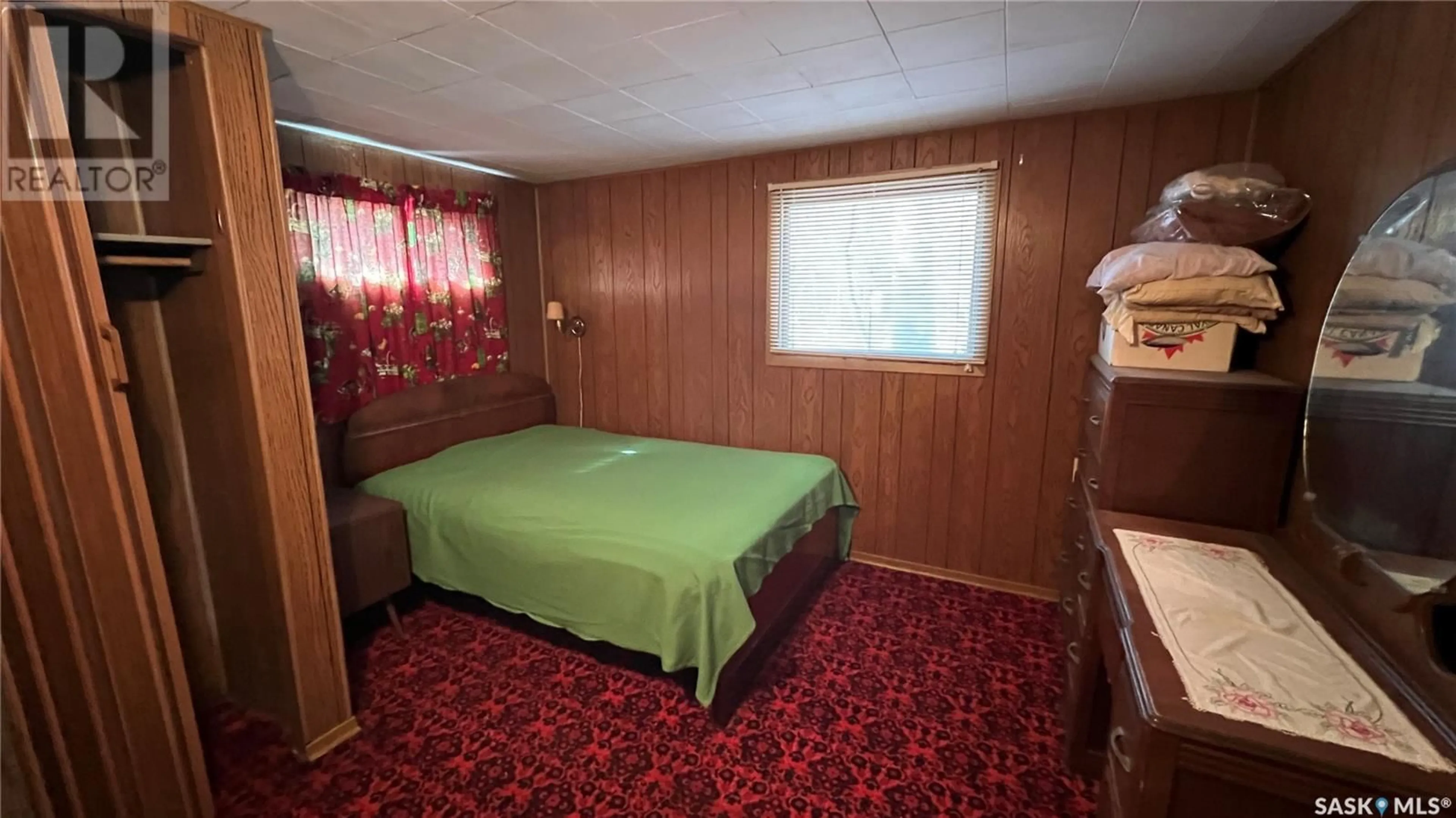 Bedroom with bed, unknown for 3500 NICKORICK BEACH, Wakaw Lake Saskatchewan S0K4P0
