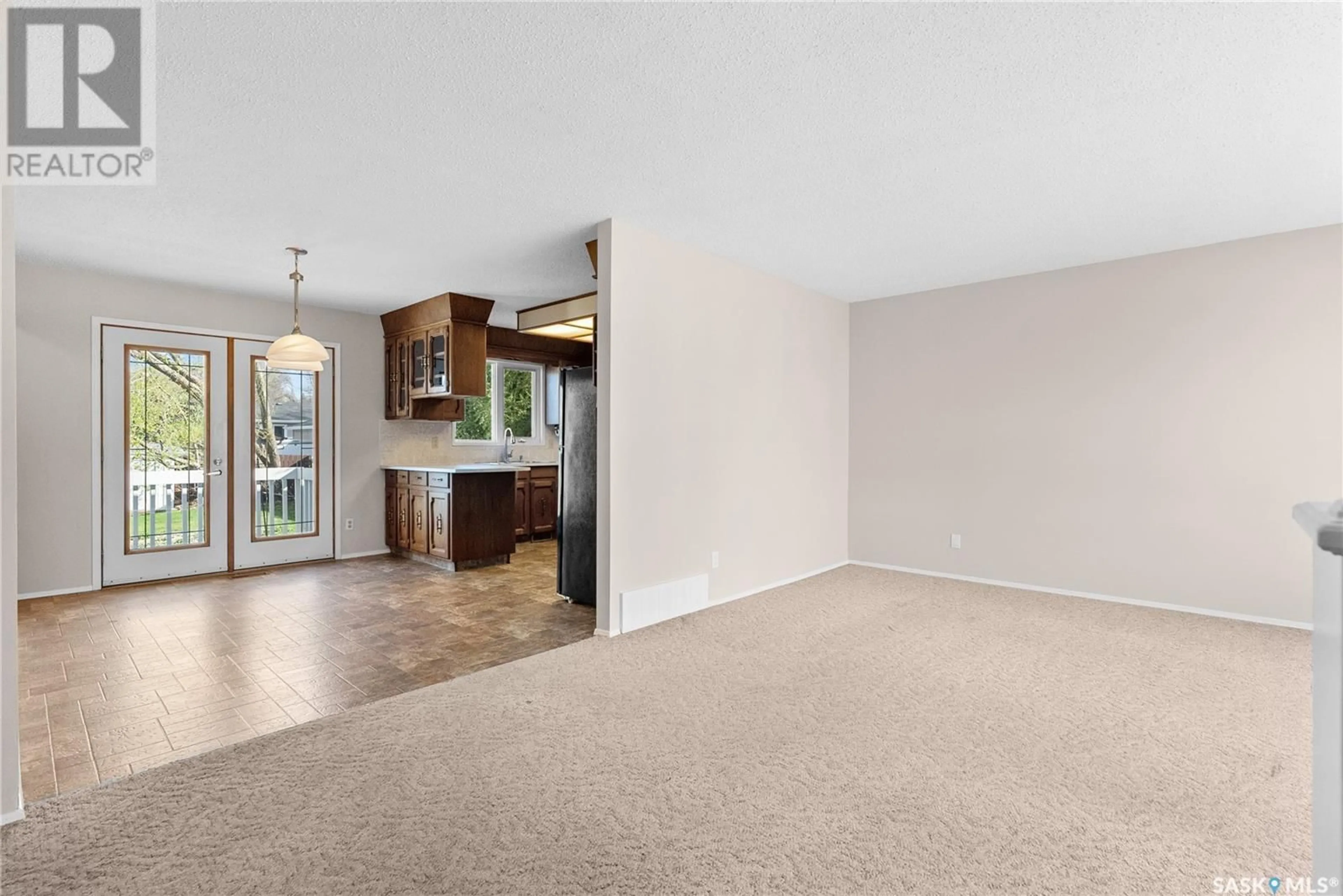 Unknown for 242 STREB CRESCENT, Saskatoon Saskatchewan S7M4V4