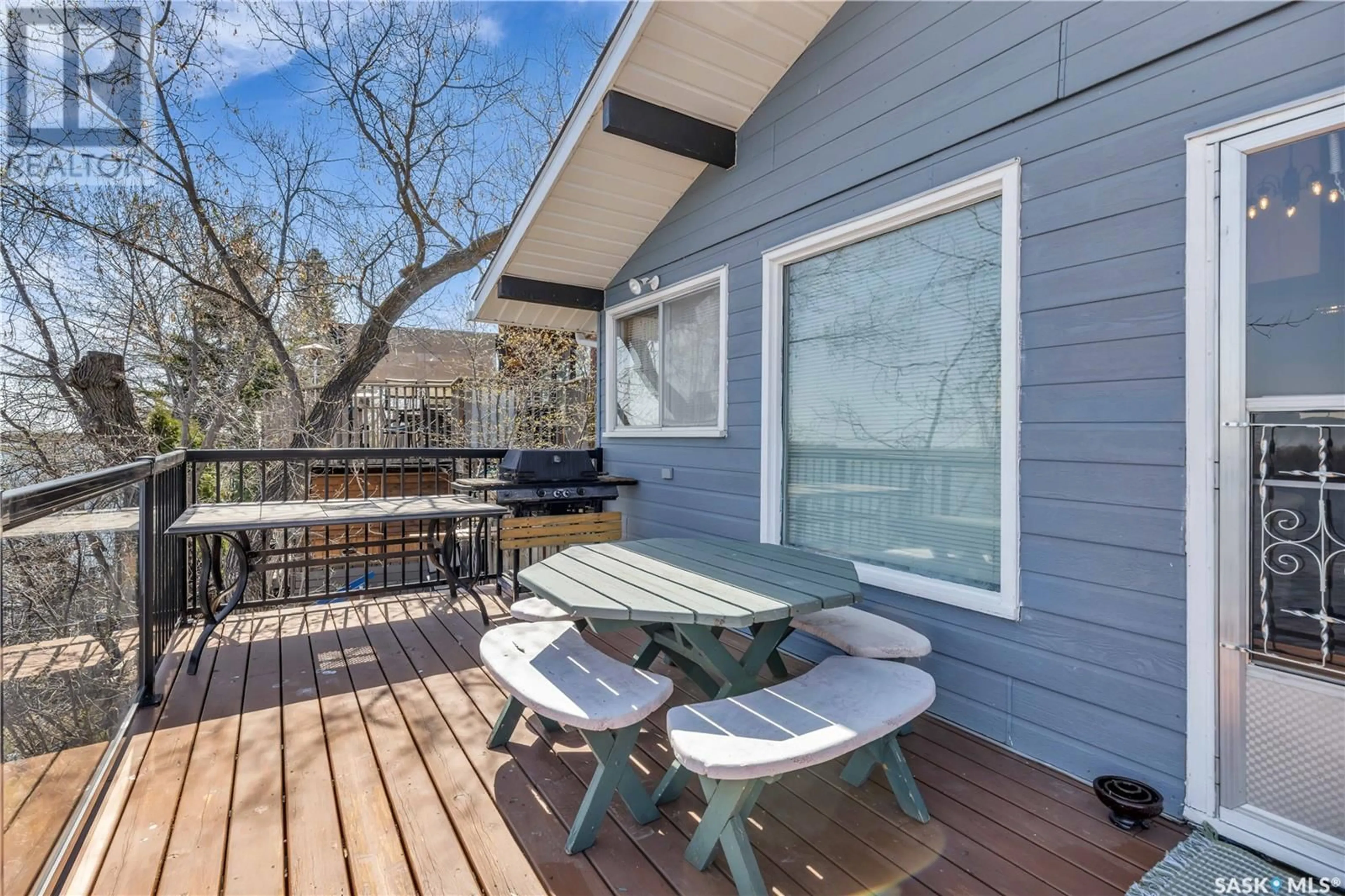 Patio, unknown for 37 PARK AVENUE, Pike Lake Saskatchewan S0L3L0