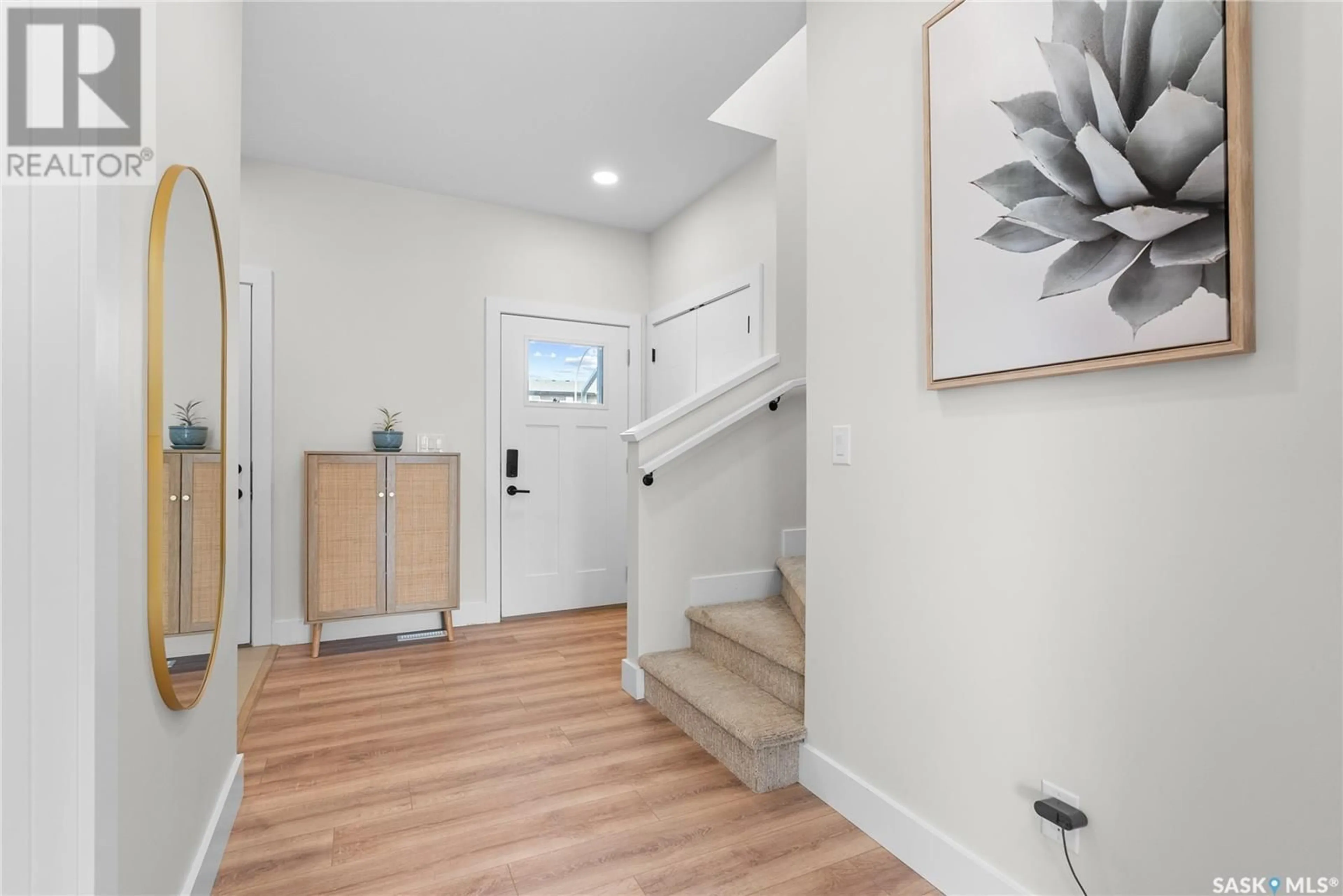 Indoor entryway for 356 OLSON LANE, Saskatoon Saskatchewan S7V0X6