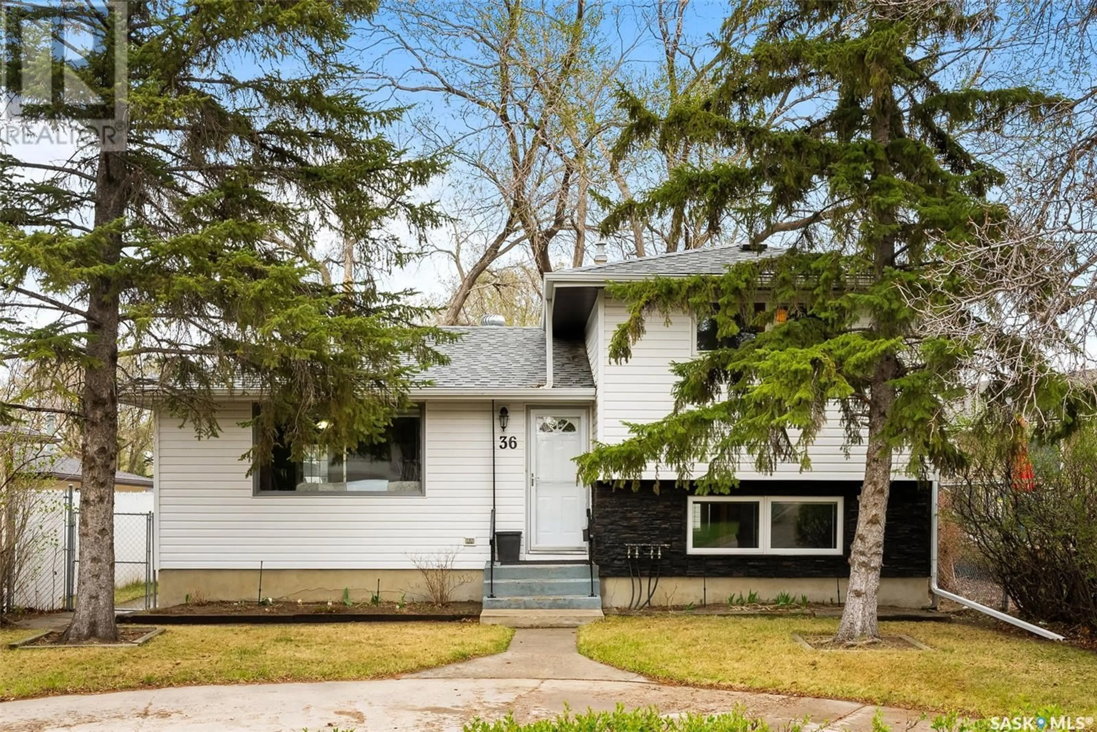 Home with vinyl exterior material, street for 36 EDEN AVENUE, Regina Saskatchewan S4R5M1