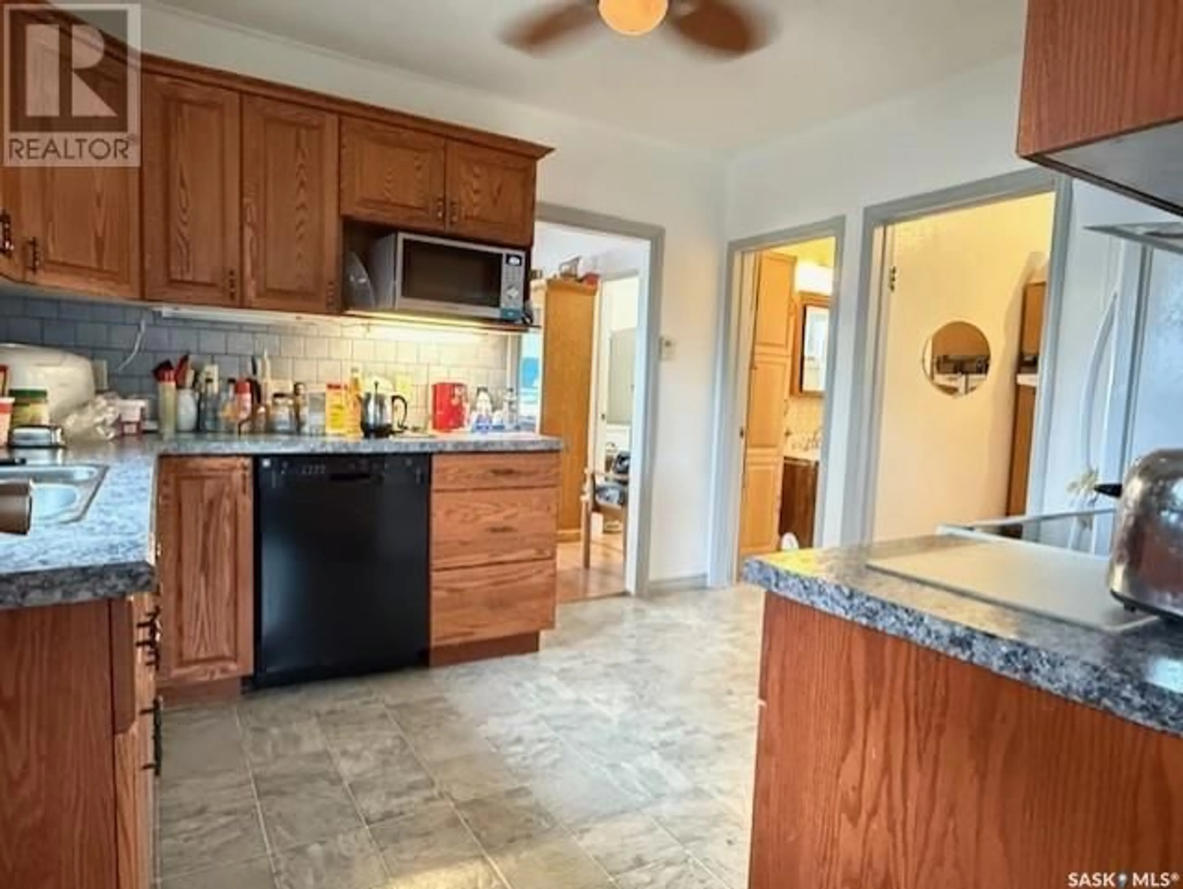 Unknown for 636 3RD AVENUE, Melville Saskatchewan S0A2P0