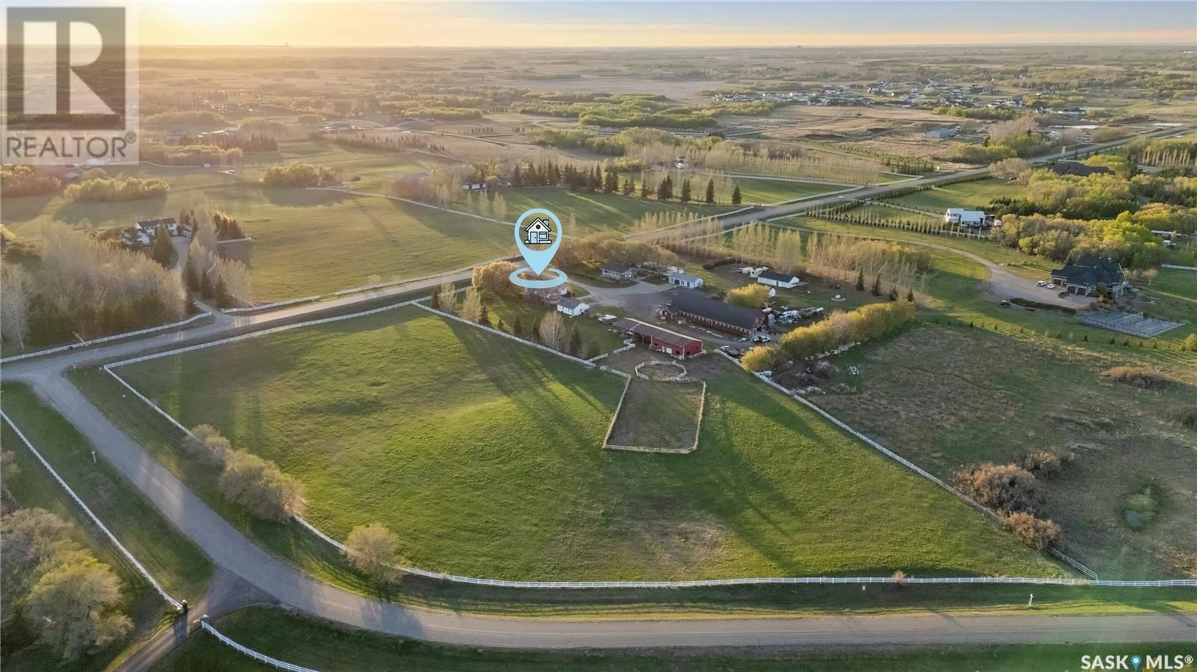 A pic from outside/outdoor area/front of a property/back of a property/a pic from drone, unknown for 5519 CLARENCE AVENUE, Casa Rio Saskatchewan S7T1B6