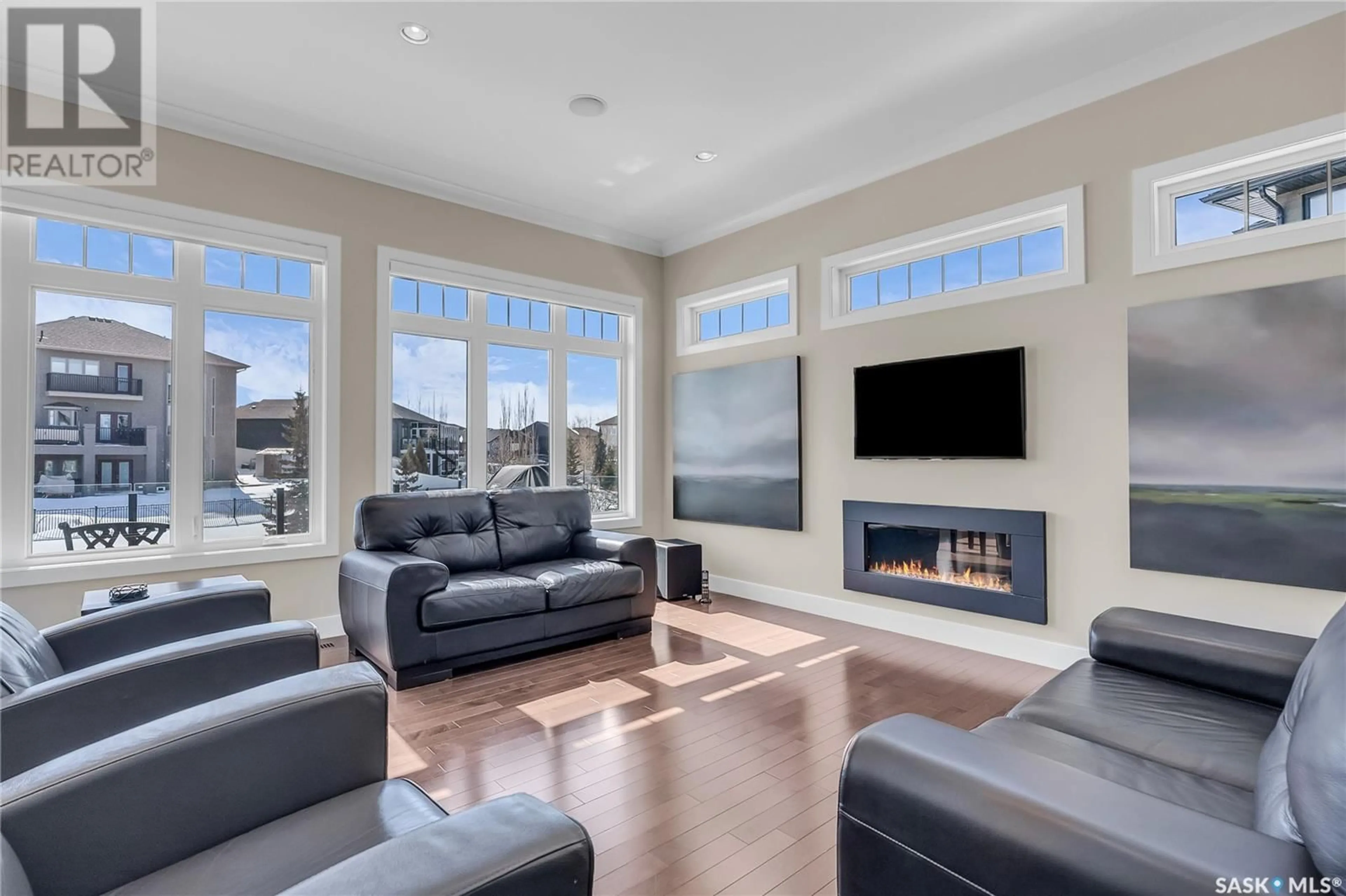 Living room with furniture, unknown for 119 FLEMING CRESCENT, Saskatoon Saskatchewan S7W1B4