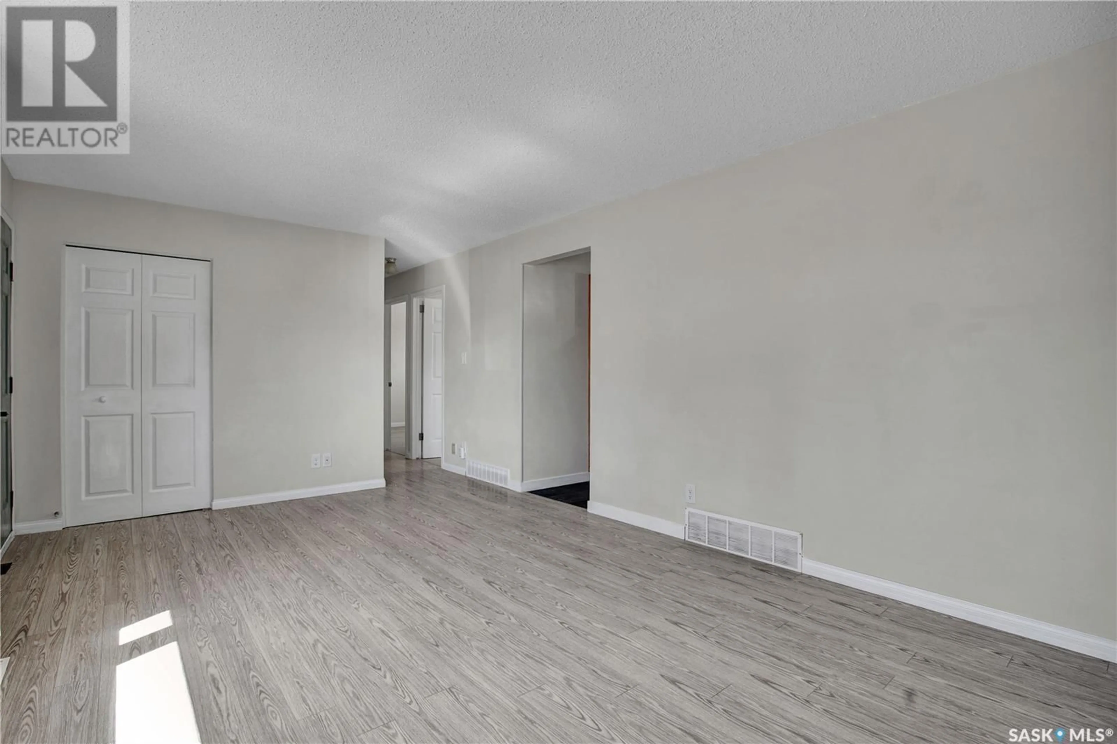 A pic of a room for 338 THOMAS WAY, Saskatoon Saskatchewan S7M4M9