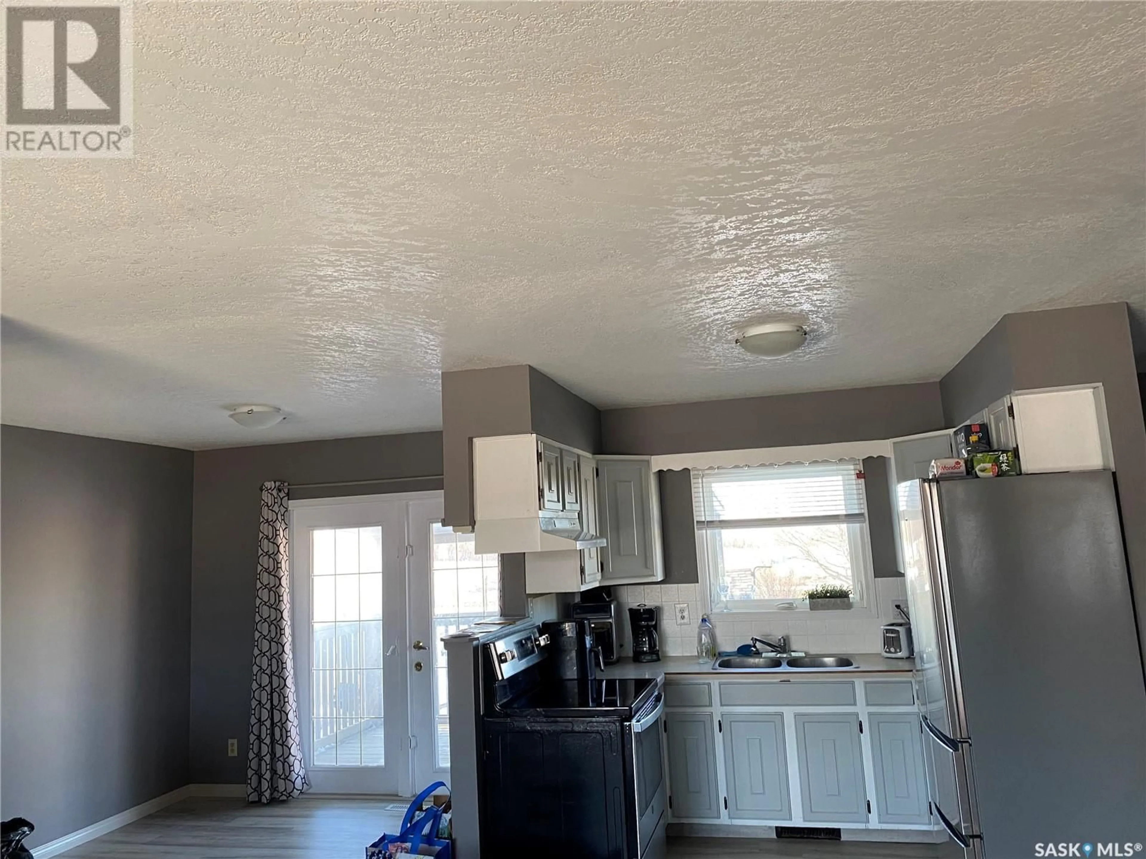 A pic of a room for 84 CLAREWOOD CRESCENT, Yorkton Saskatchewan S3N2V2