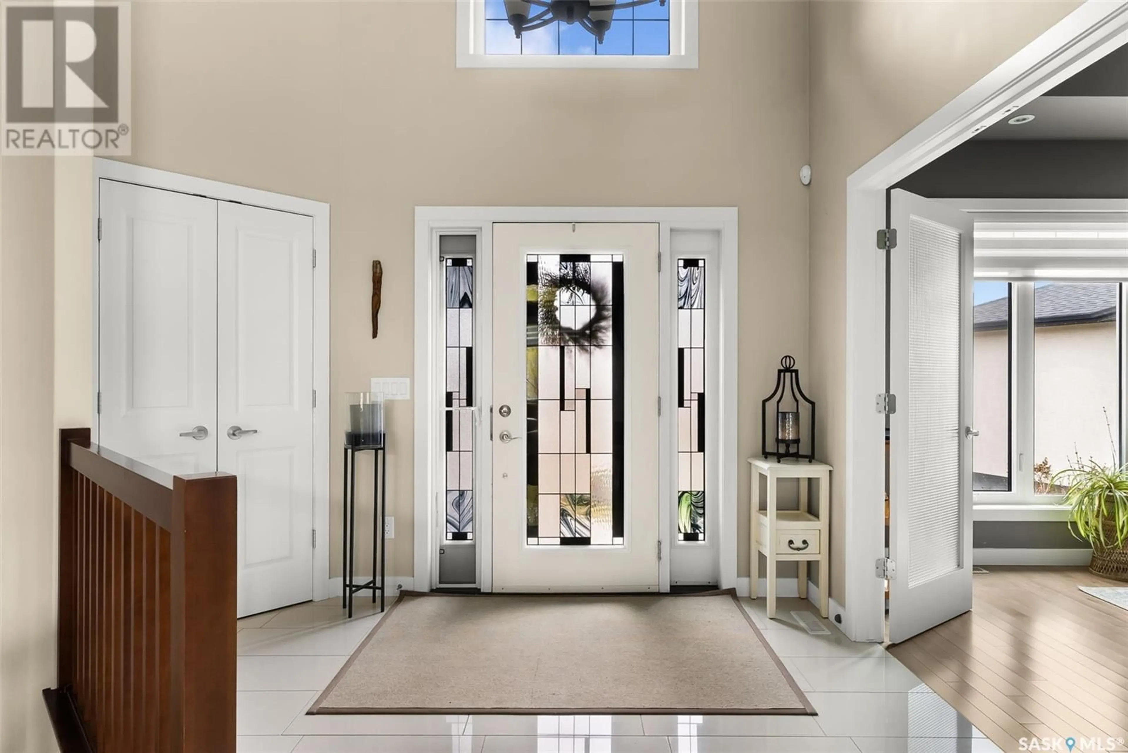 Indoor entryway for 3886 GOLDFINCH WAY, Regina Saskatchewan S4V1S3