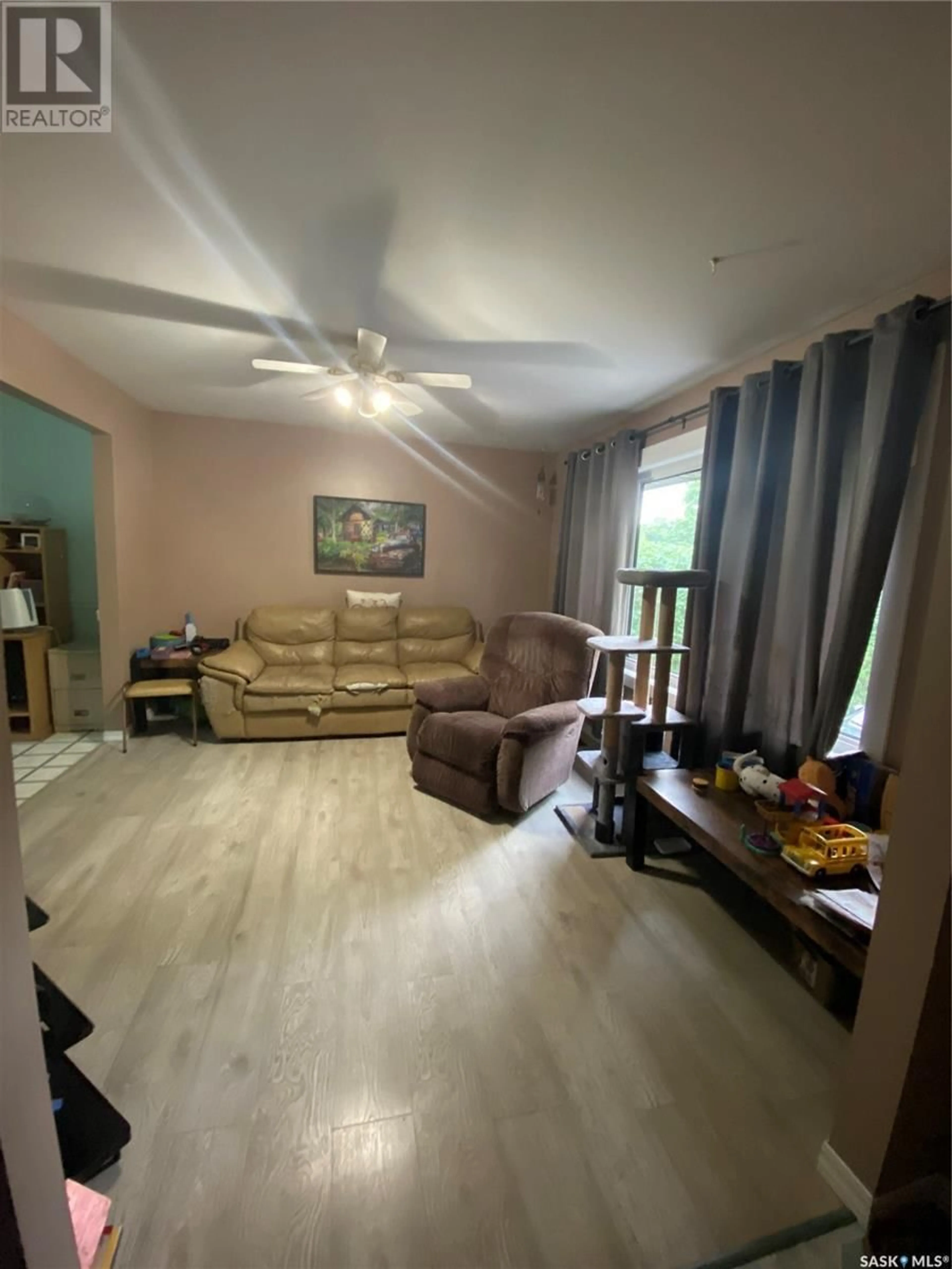 A pic of a room for 236 10TH STREET, Weyburn Saskatchewan S4H1H3