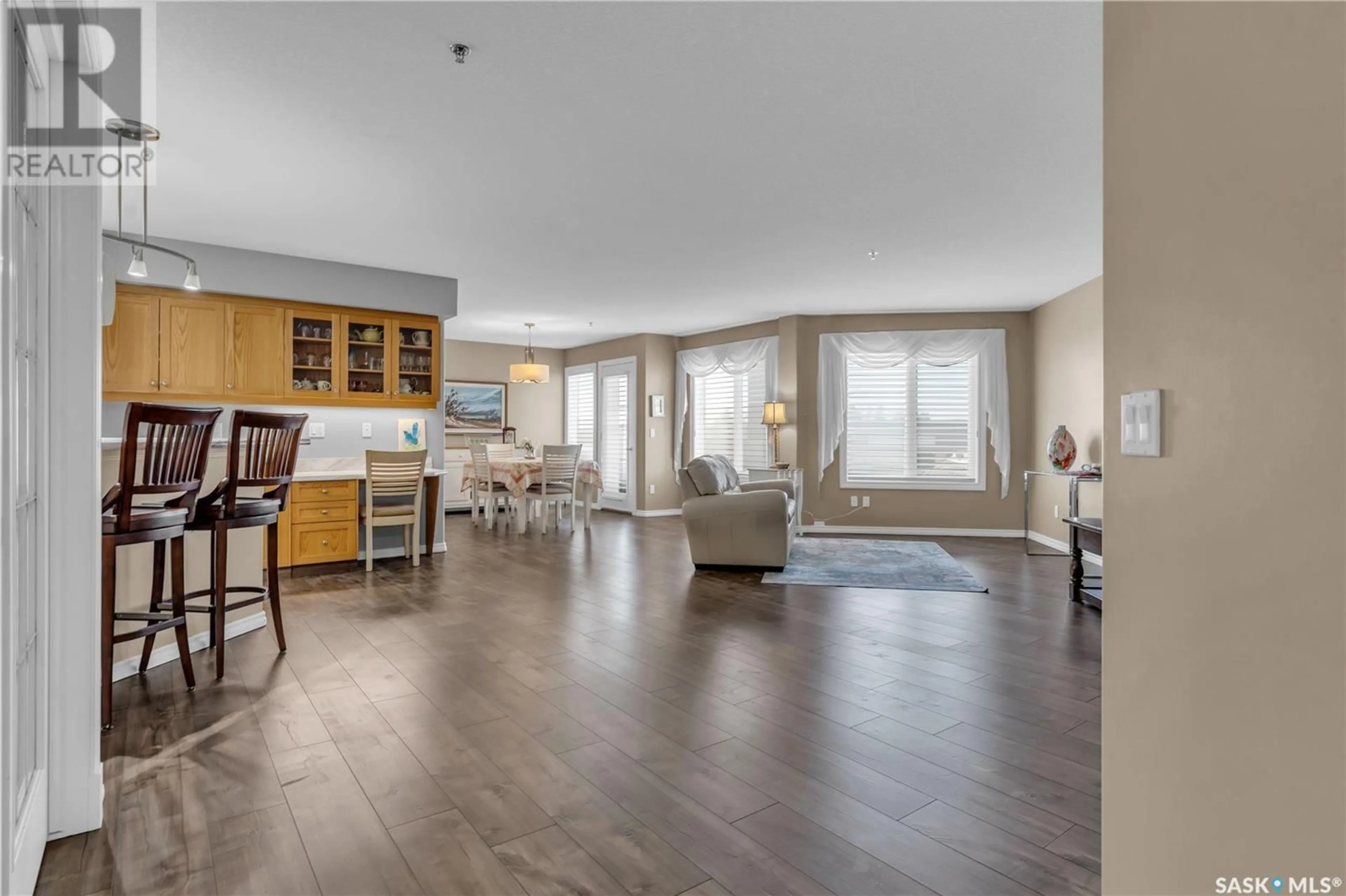 Unknown for 204 - 3101 RENFREW CRESCENT, Regina Saskatchewan S4V3B6