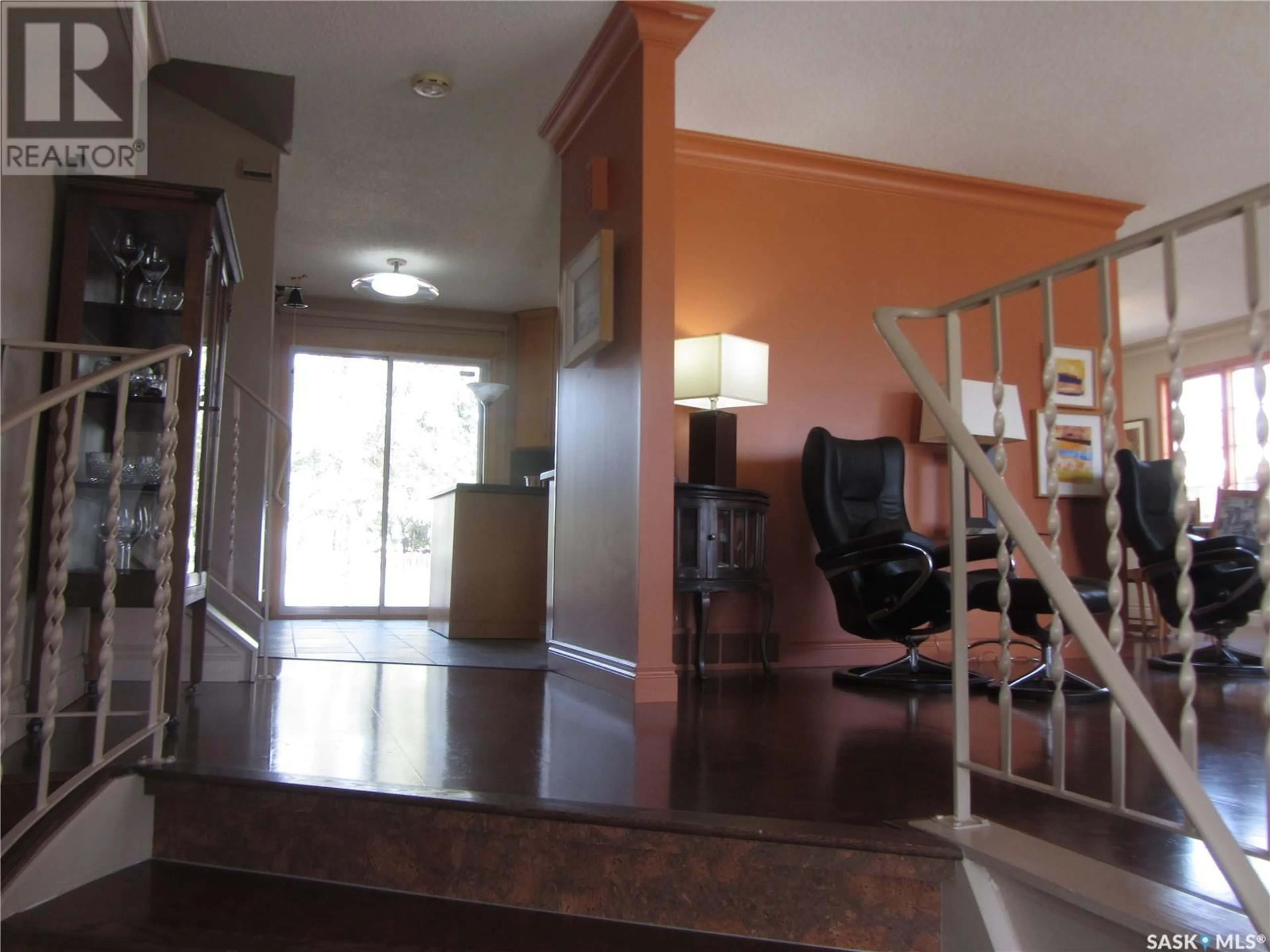 Indoor foyer for 135 SKEENA CRESCENT, Saskatoon Saskatchewan S7K4G6