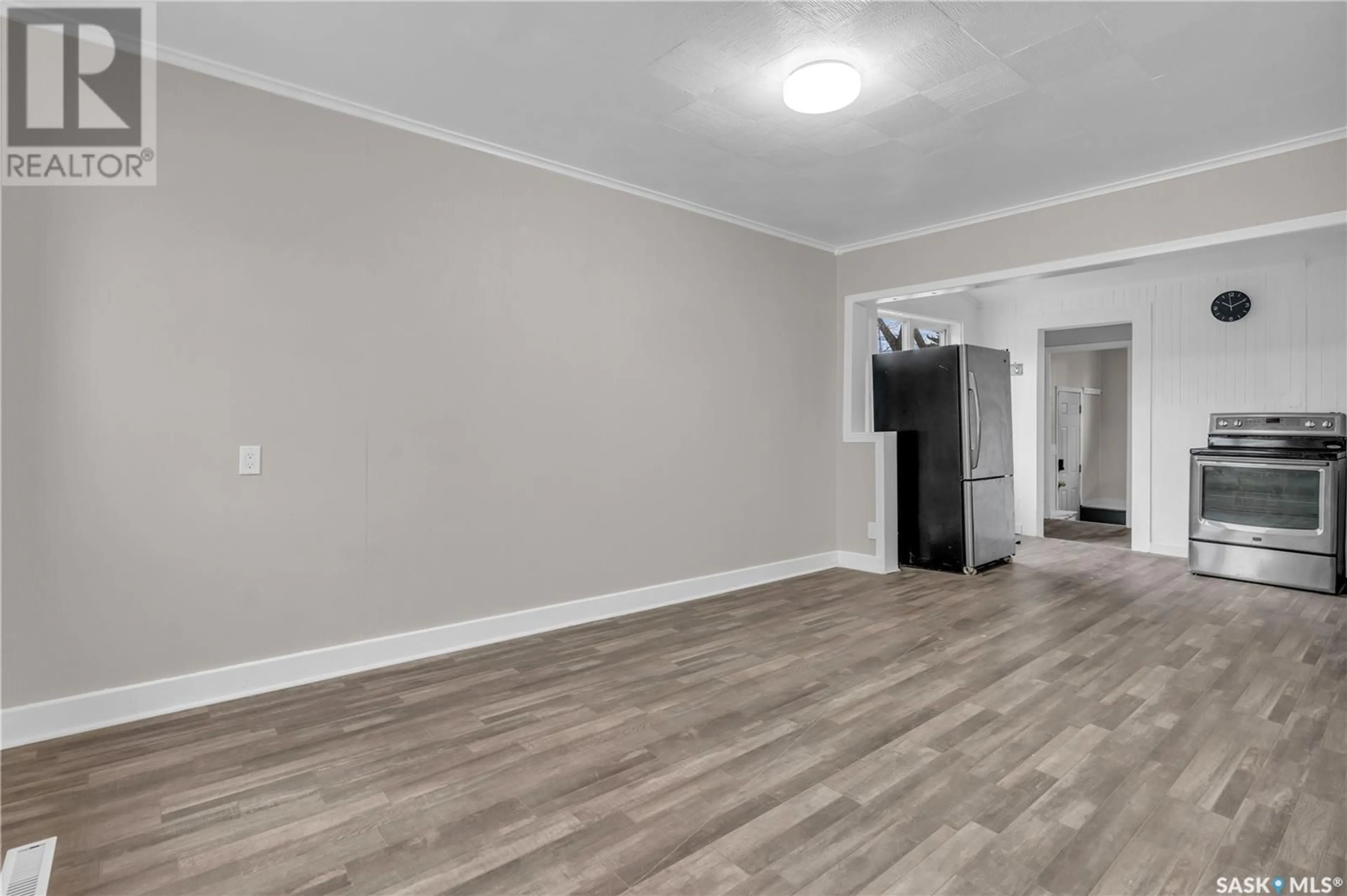 A pic of a room for 701 ARGYLE STREET, Regina Saskatchewan S4T3P7