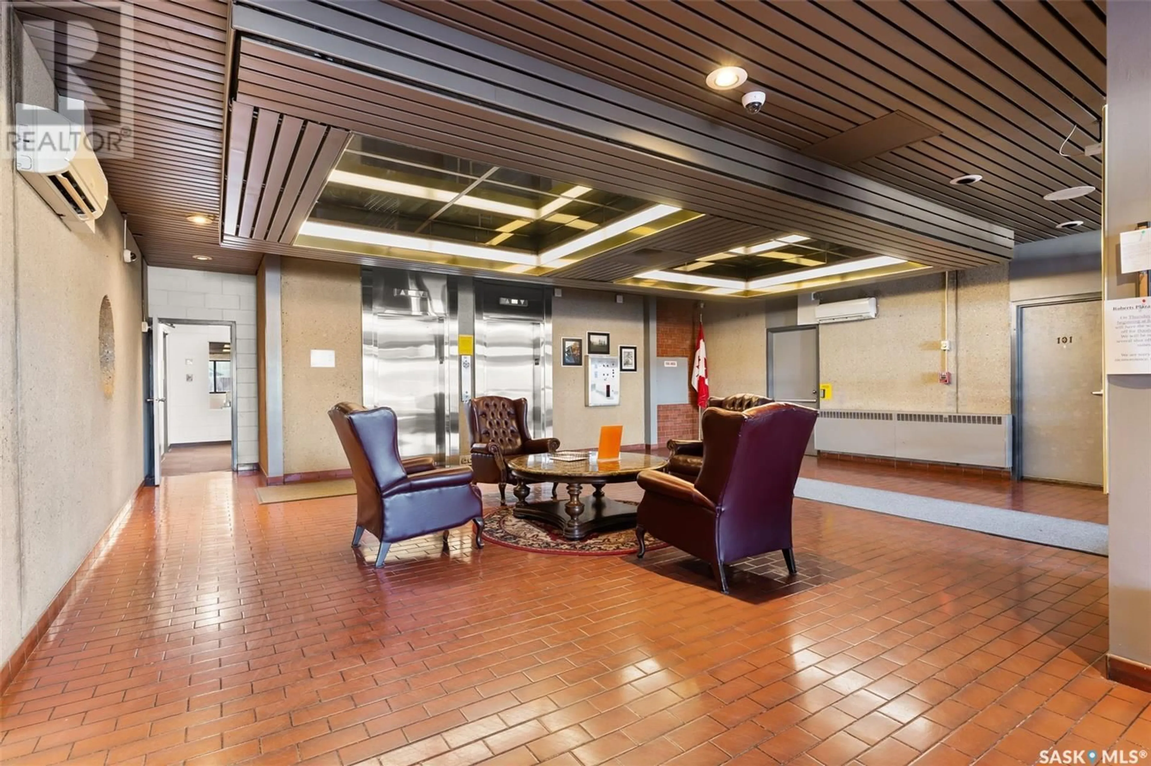 Lobby for 3520 - 1408 HILLSDALE STREET, Regina Saskatchewan S4S5Z5