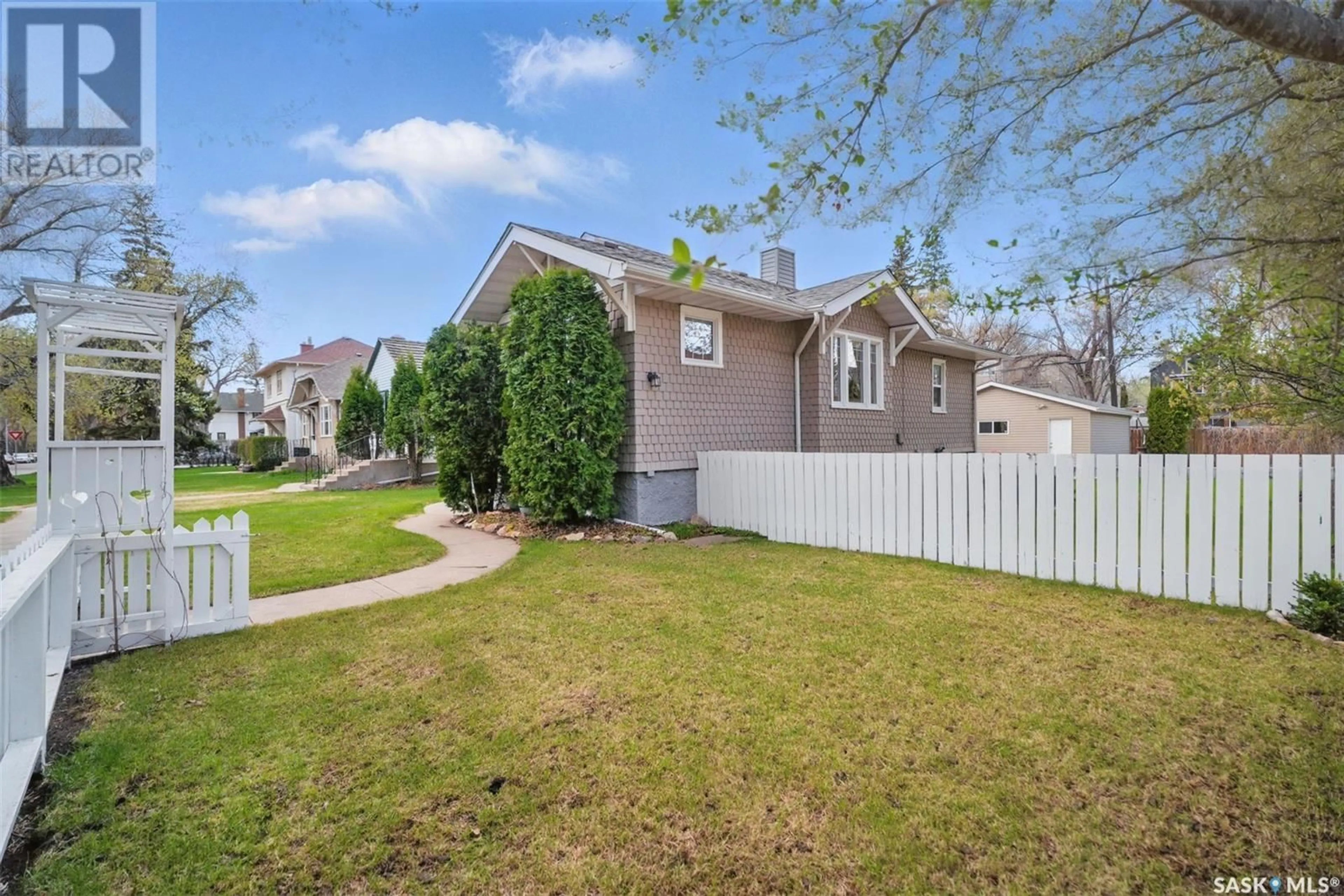 Unknown for 509 7TH STREET, Saskatoon Saskatchewan S7H0X6