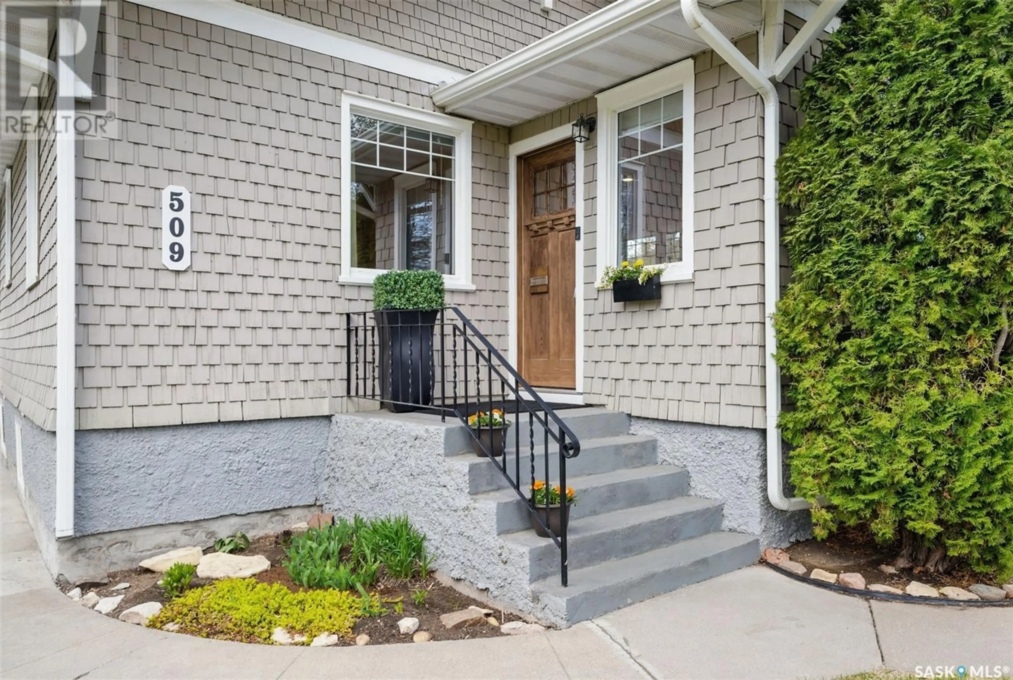 Unknown for 509 7TH STREET, Saskatoon Saskatchewan S7H0X6