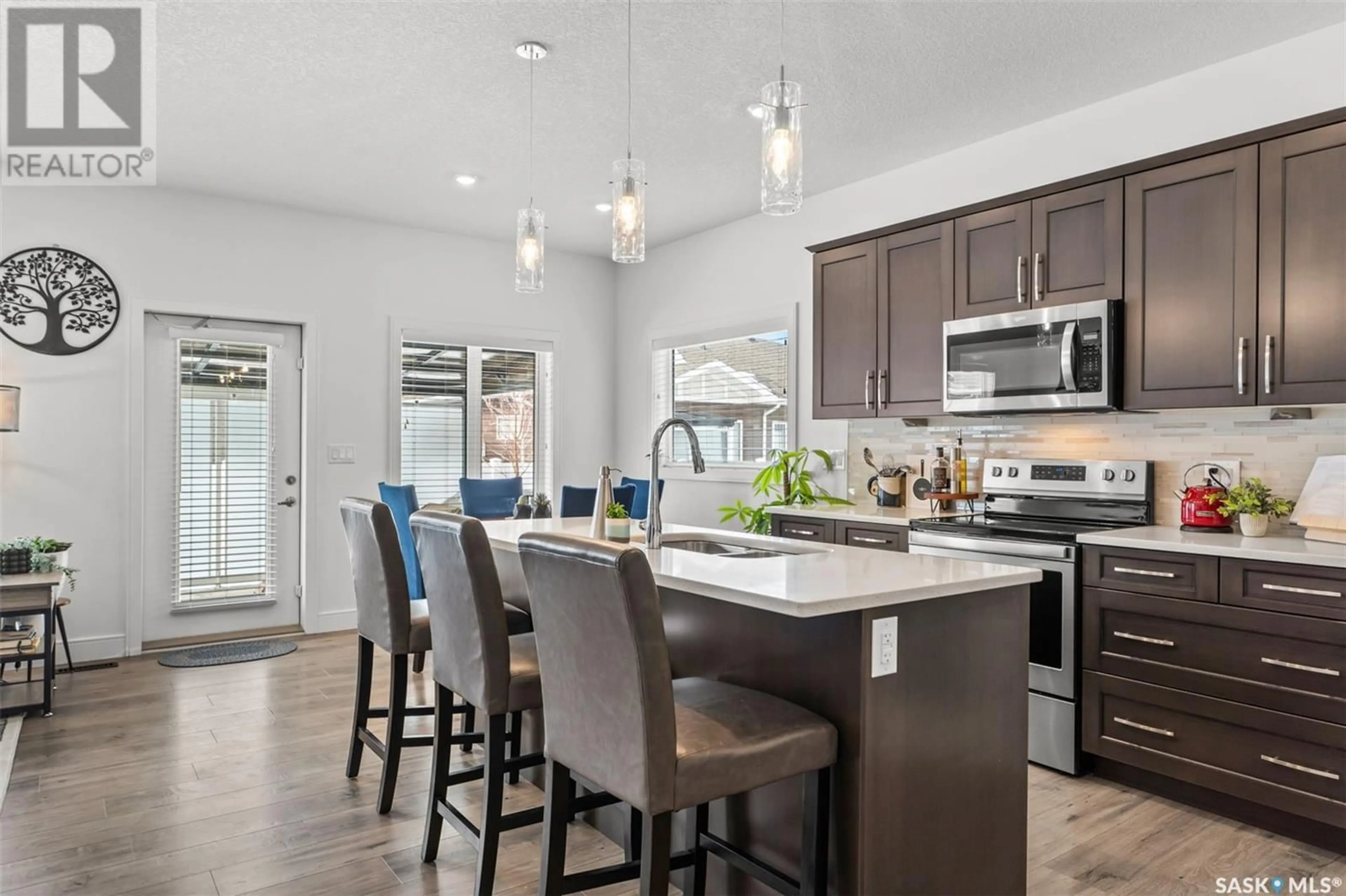 Open concept kitchen, unknown for 6 - 3206 11TH STREET, Saskatoon Saskatchewan S7M5Z1
