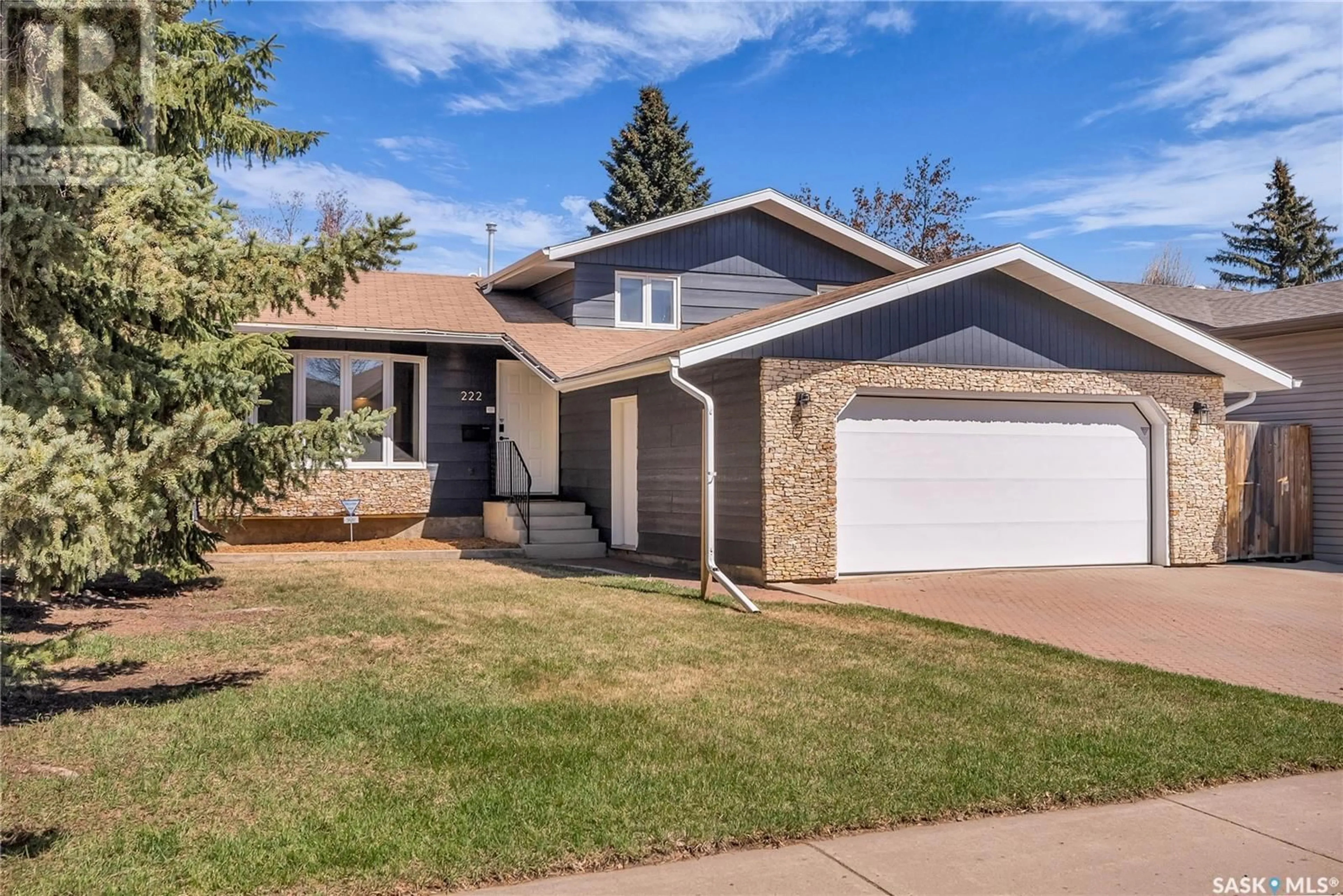 Home with vinyl exterior material, street for 222 MOLLOY STREET, Saskatoon Saskatchewan S7K6N5