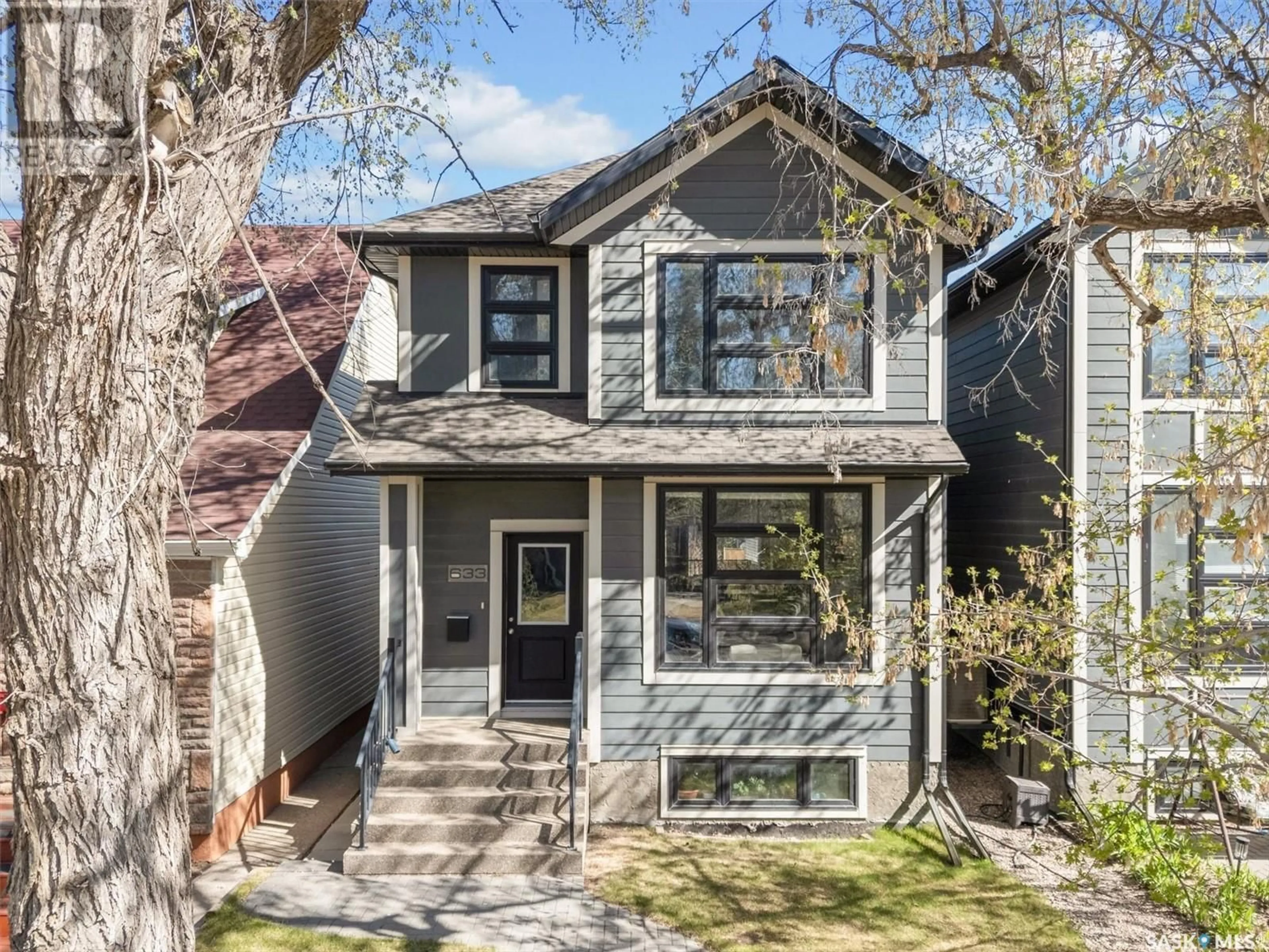Home with brick exterior material, street for 633 3RD STREET, Saskatoon Saskatchewan S7H1M2
