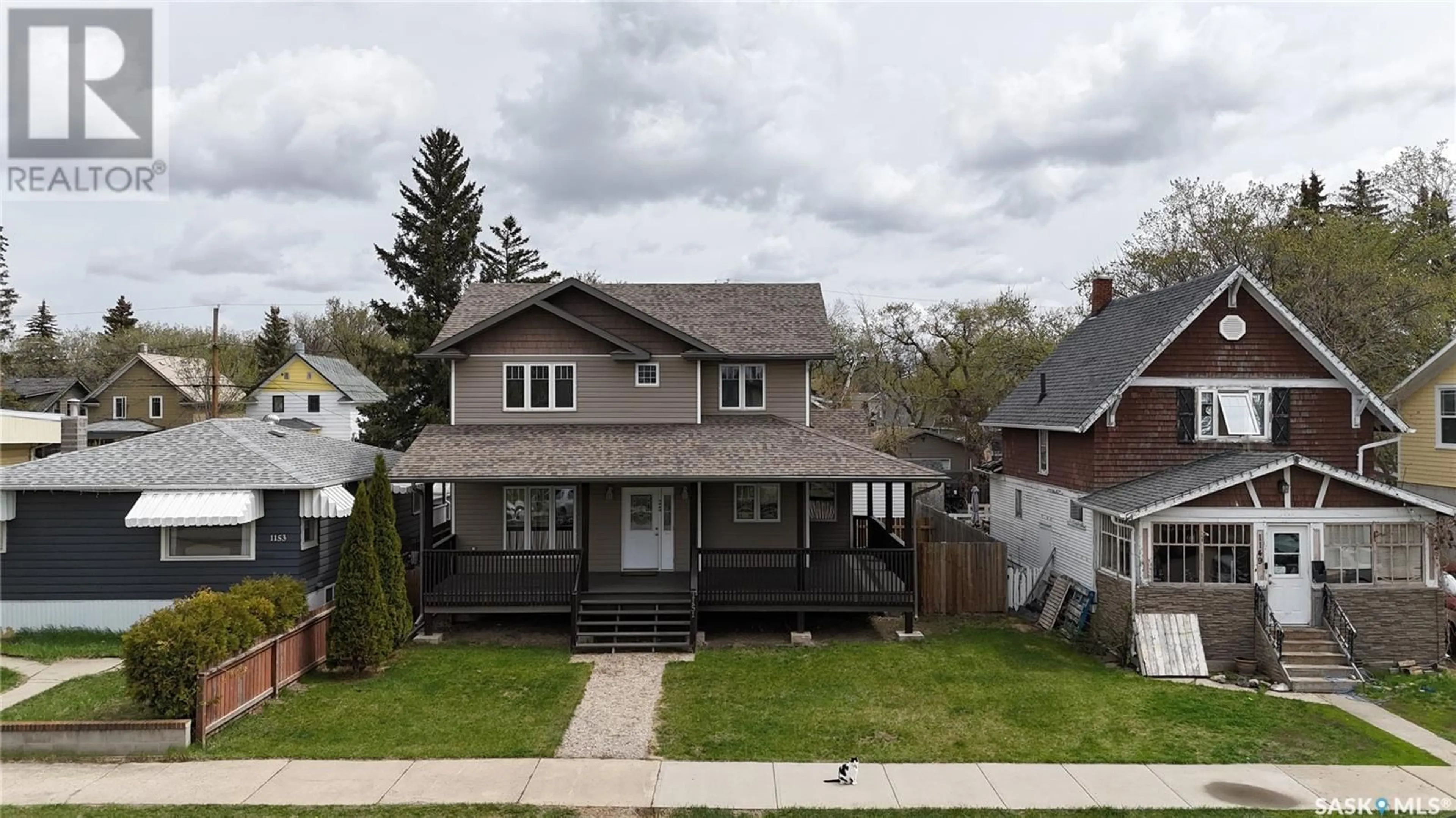 A pic from outside/outdoor area/front of a property/back of a property/a pic from drone, street for 1151 4TH AVENUE, Moose Jaw Saskatchewan S6H3X4